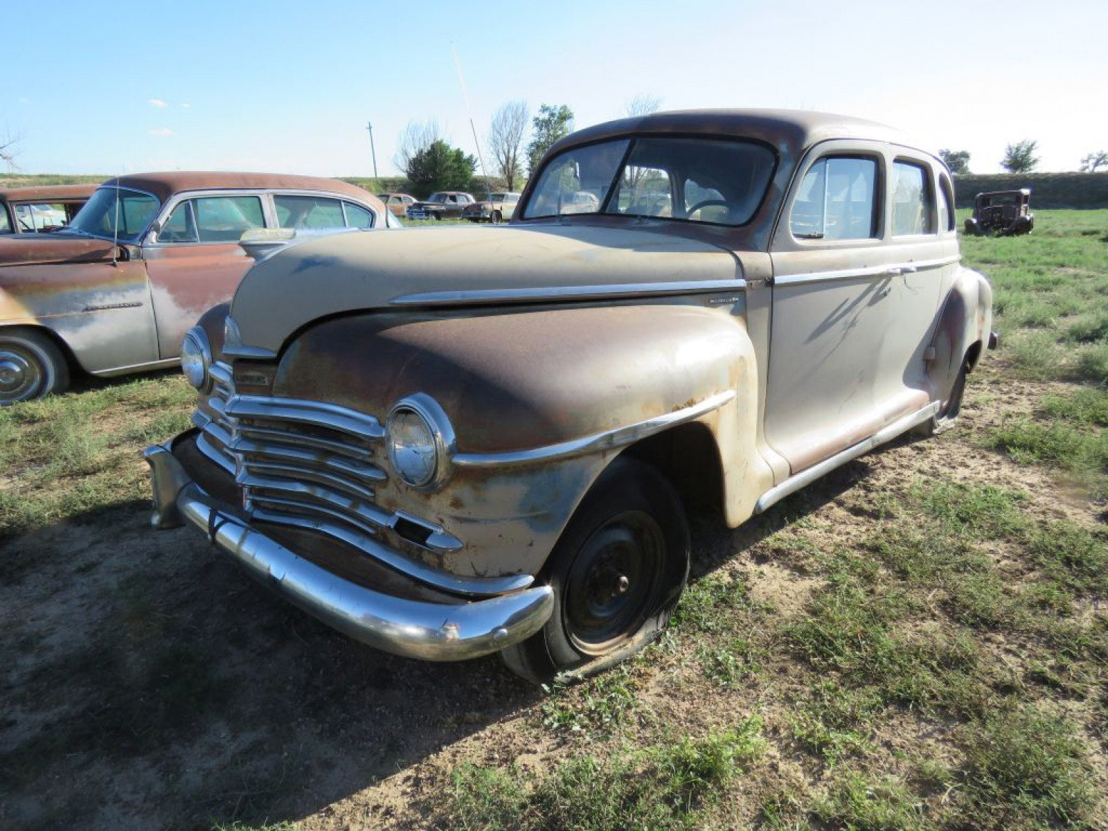 1949 Plymouth Deluxe 4dr Sedan - Image 3