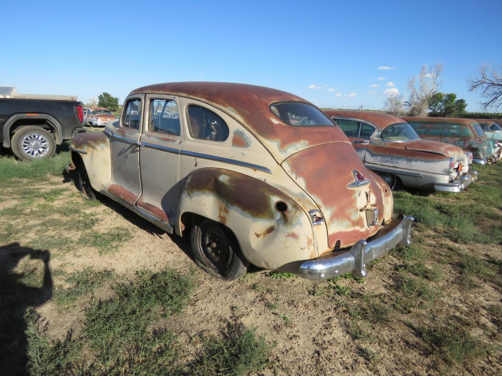 1949 Plymouth Deluxe 4dr Sedan - Image 4