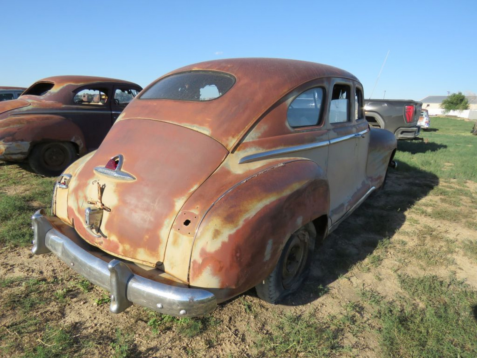 1949 Plymouth Deluxe 4dr Sedan - Image 5