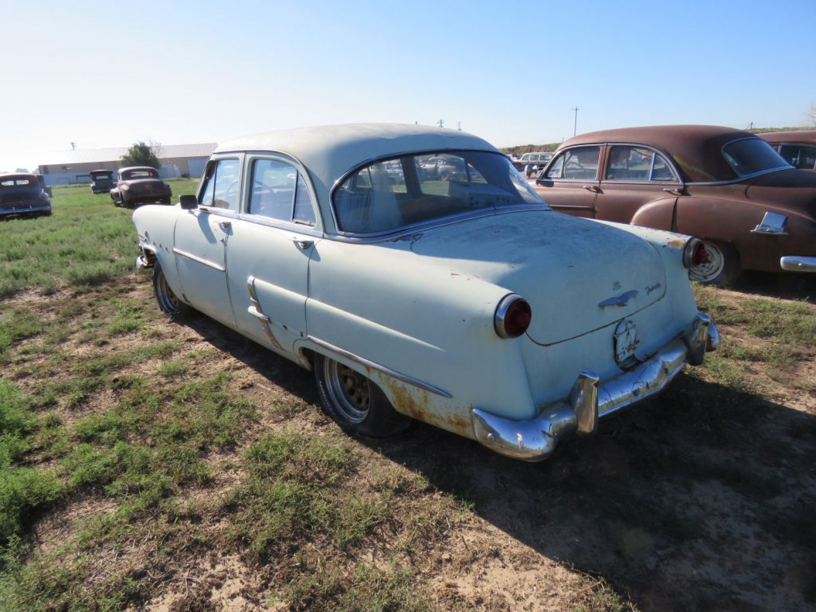 1953 Ford Custom line 4dr Sedan - Image 4