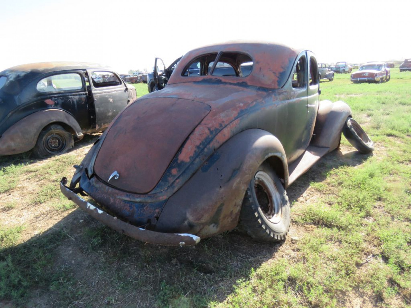 1937 Plymouth Coupe - Image 5