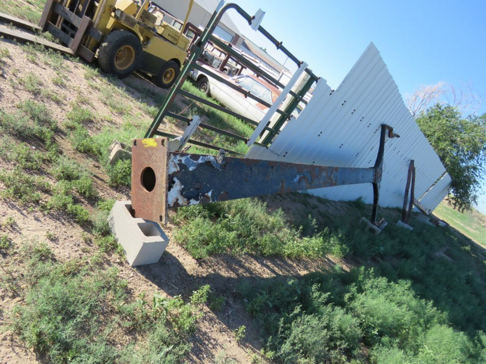 Key Hole Pole and Frame for Restore - Image 4