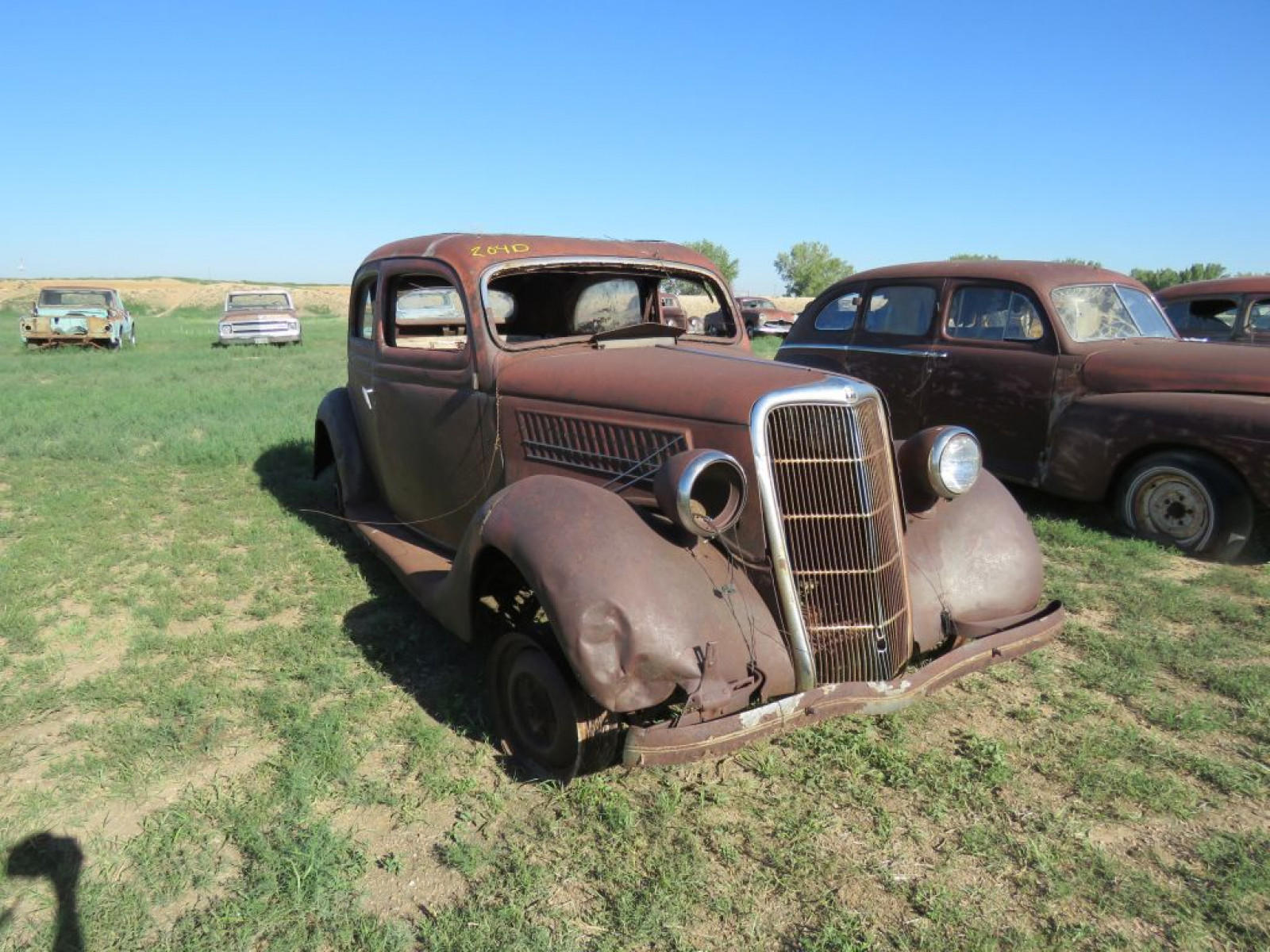 1935 Ford 2dr Sedan - Image 1