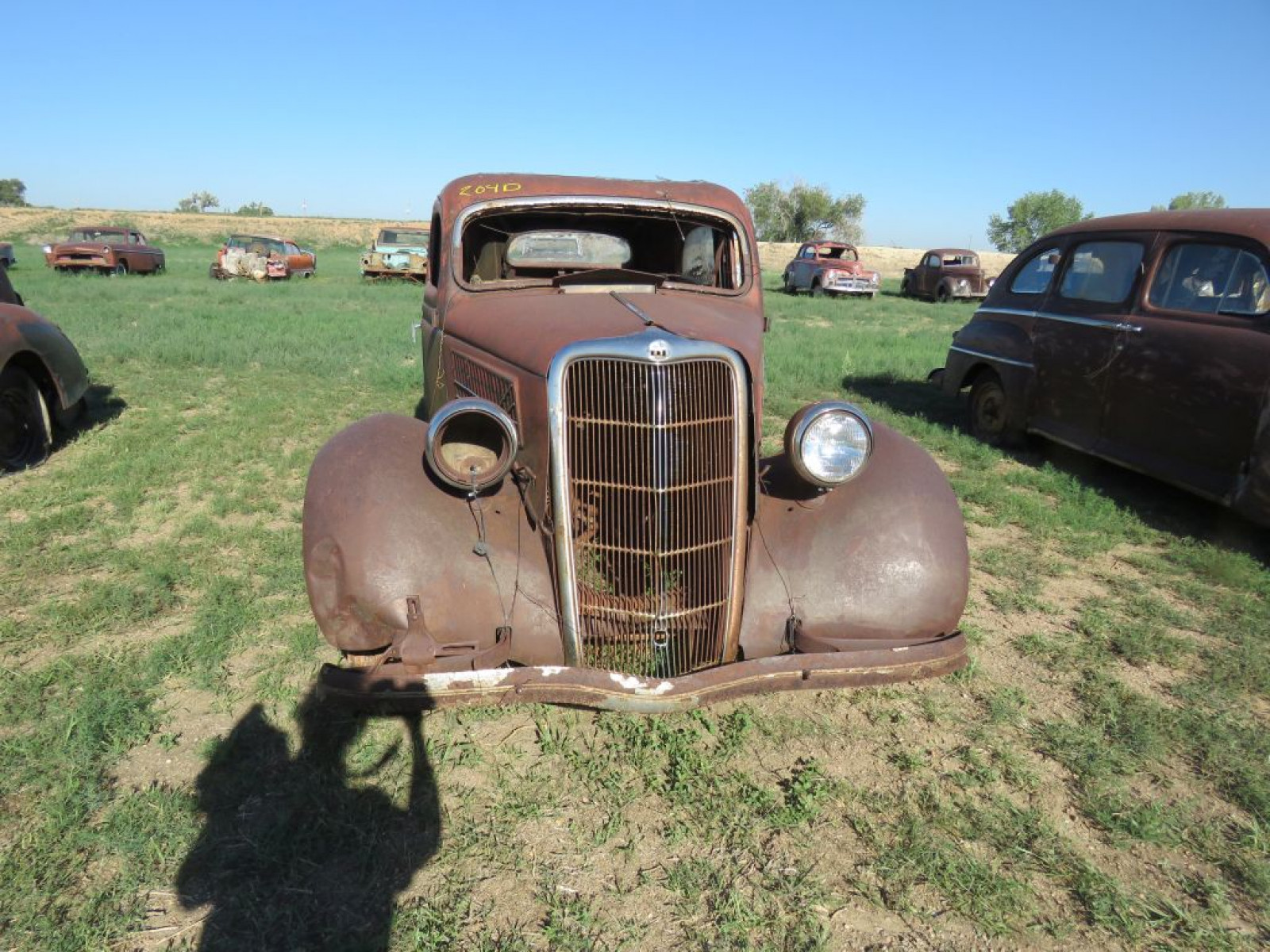 1935 Ford 2dr Sedan - Image 2