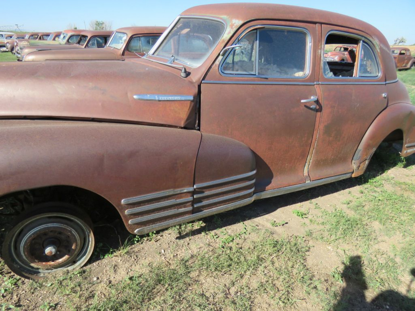 1948 Chevrolet Fleetline 4dr sedan - Image 3