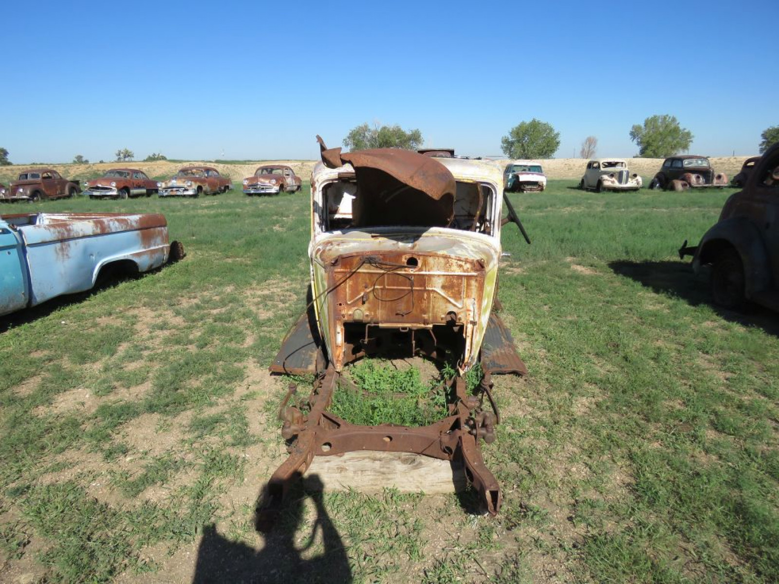 Ford Pickup for parts - Image 2