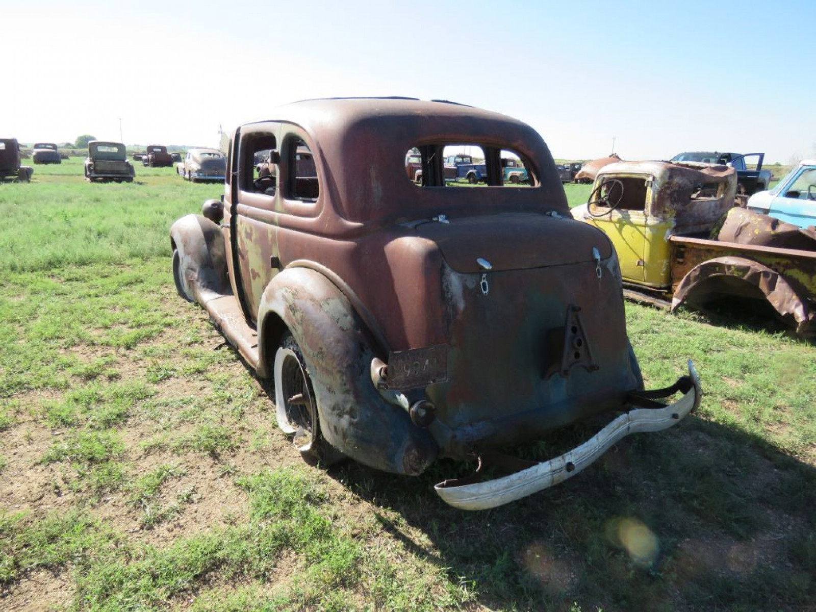 1937 Ford 4dr Suicide Sedan - Image 6