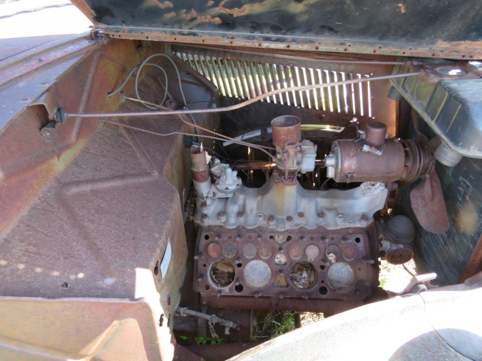 1937 Ford 4dr Suicide Sedan - Image 7