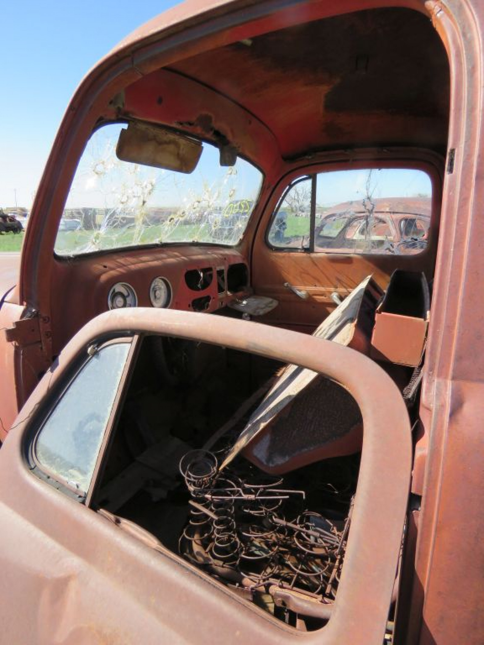 1951 Ford F2 Pickup - Image 4