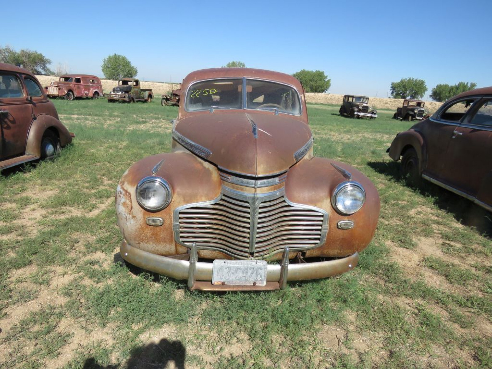1941 Chevrolet Special Deluxe 4dr Sedan - Image 2