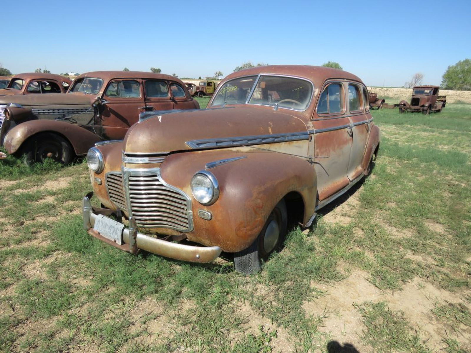 1941 Chevrolet Special Deluxe 4dr Sedan - Image 3