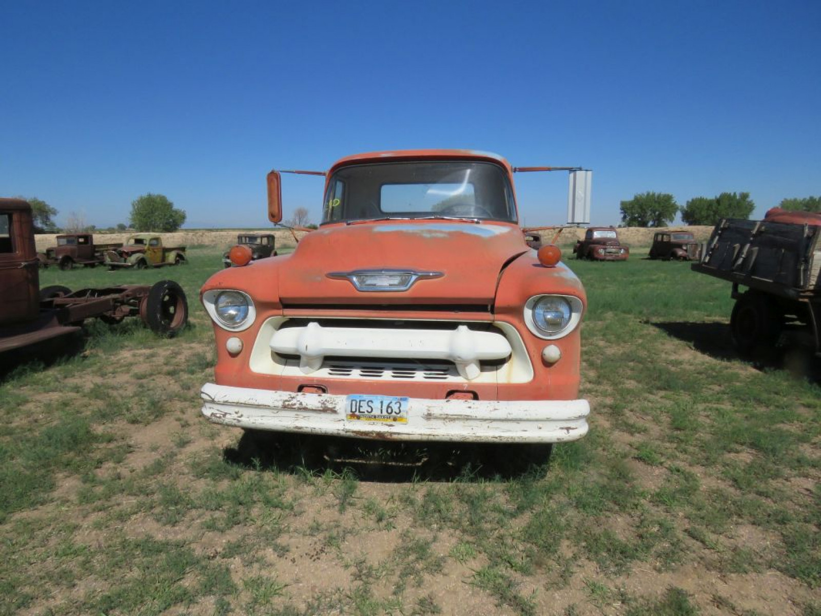 1955 Chevrolet 6400 Truck - Image 2