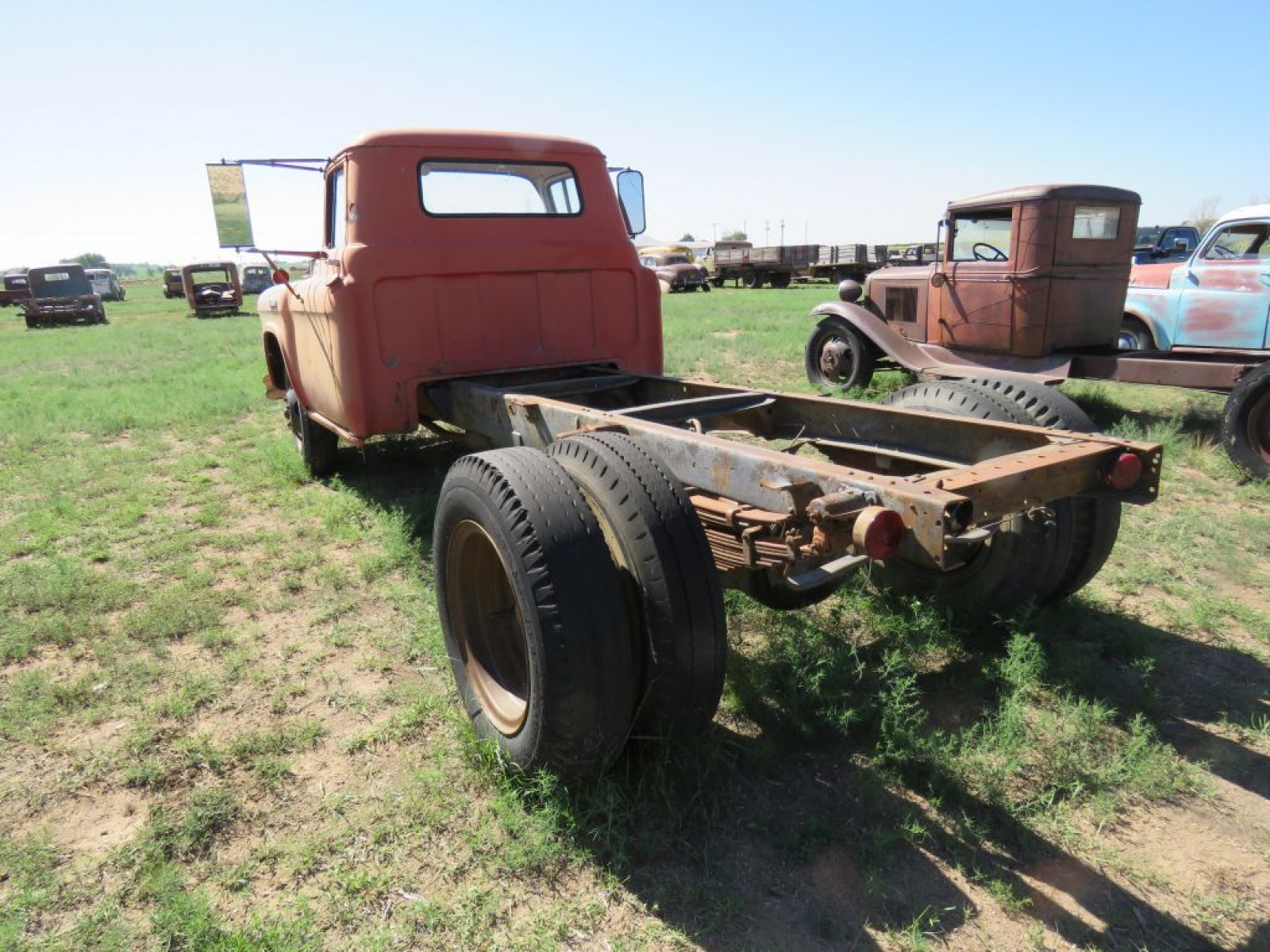 1955 Chevrolet 6400 Truck - Image 4