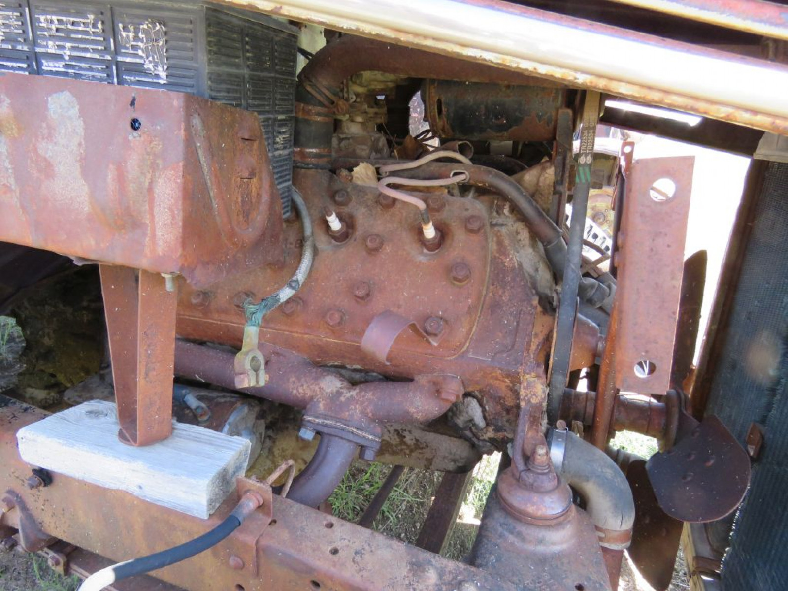 1941 Ford 1 1/2 ton Truck - Image 8