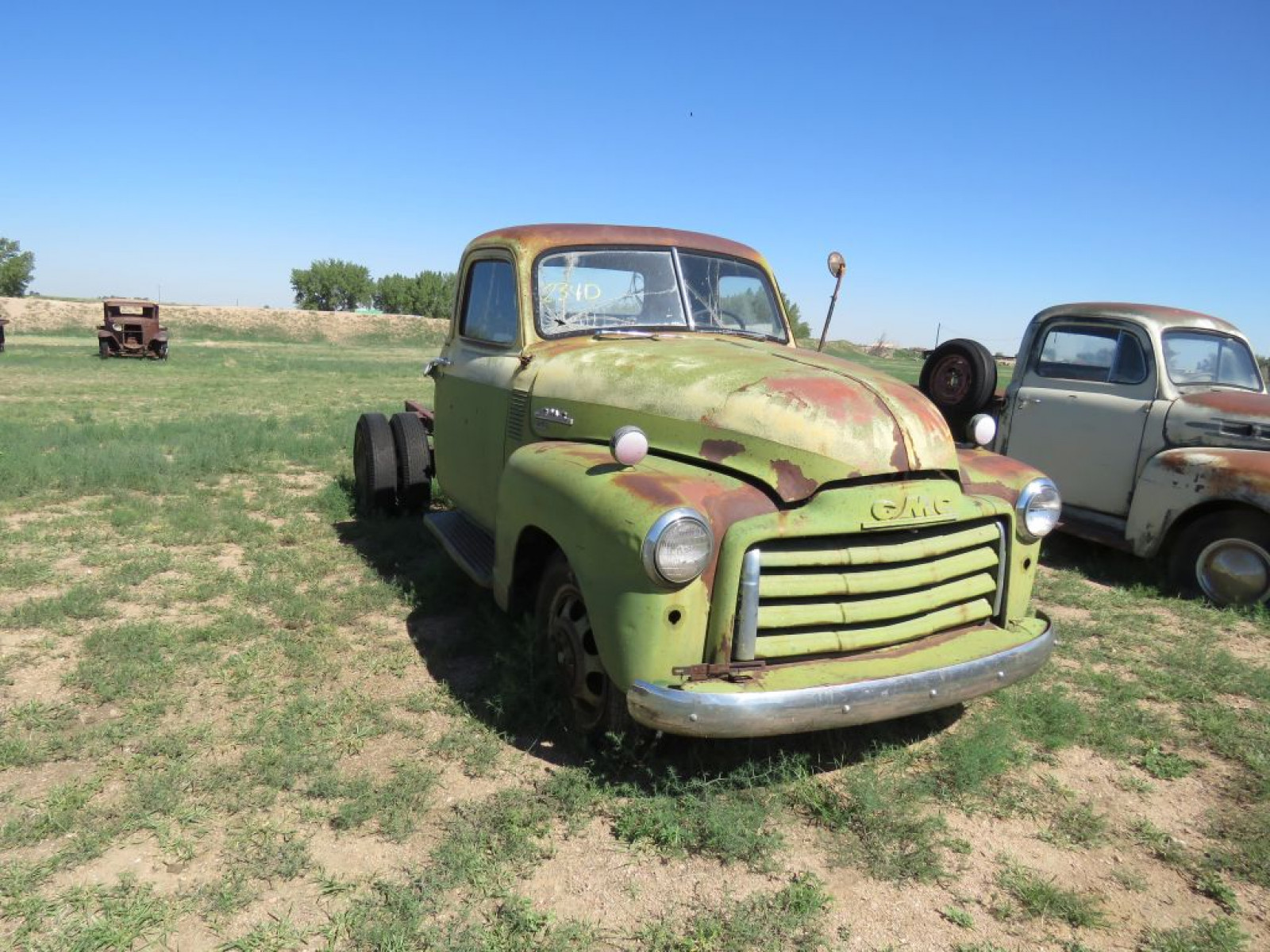 1953 GMC 1/2 ton Pickup - Image 1