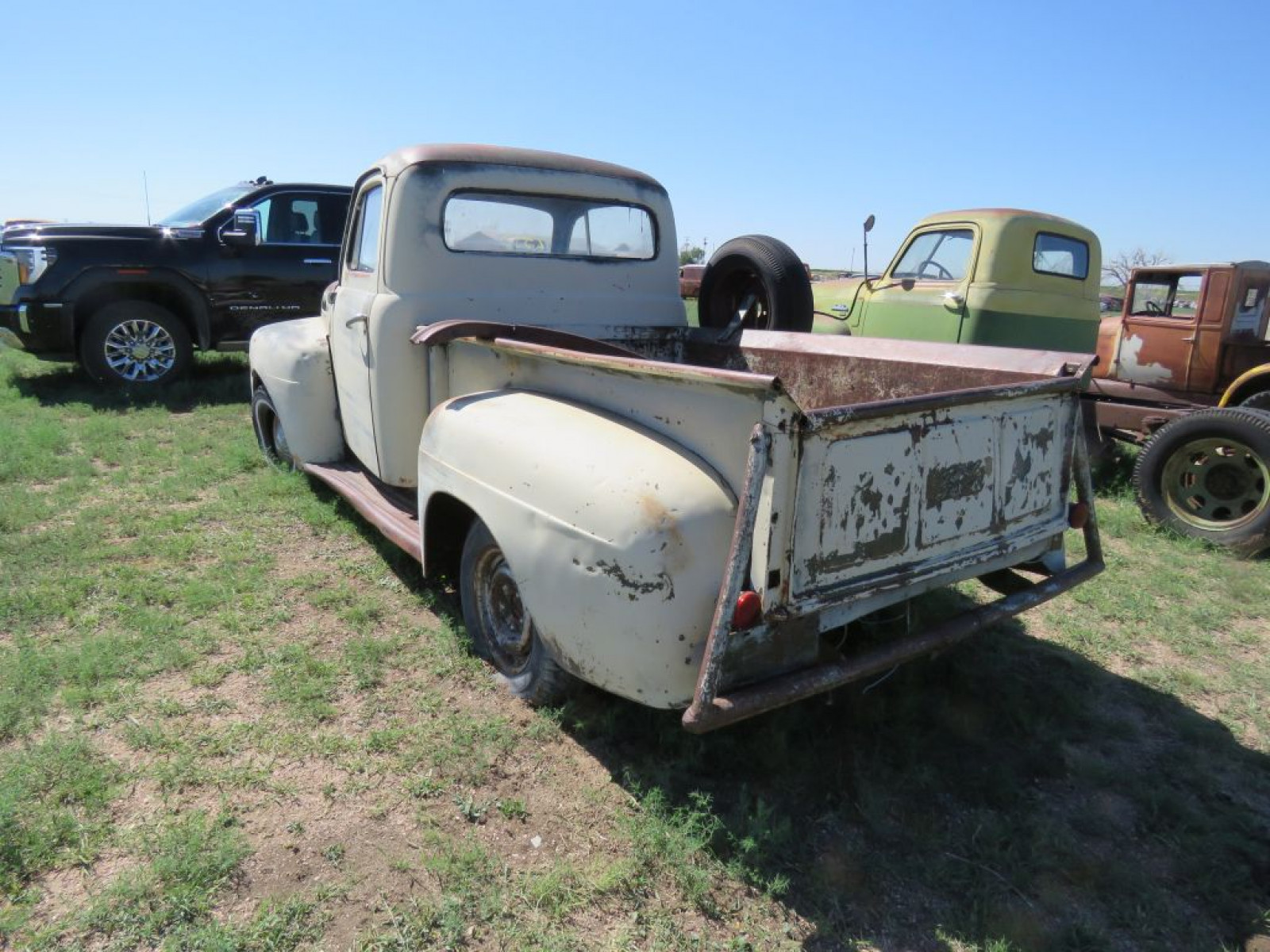 1951 Ford 3/4 Pickup - Image 4