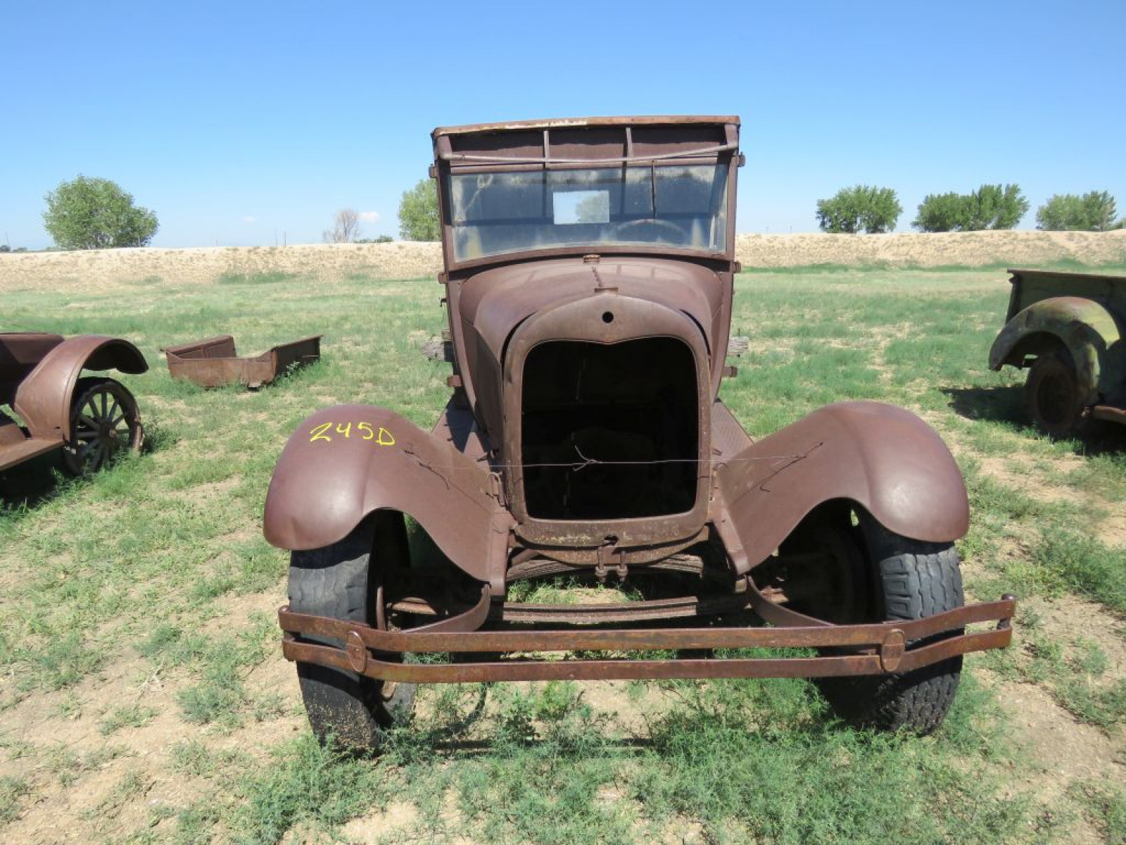 1928 Ford Truck - Image 2
