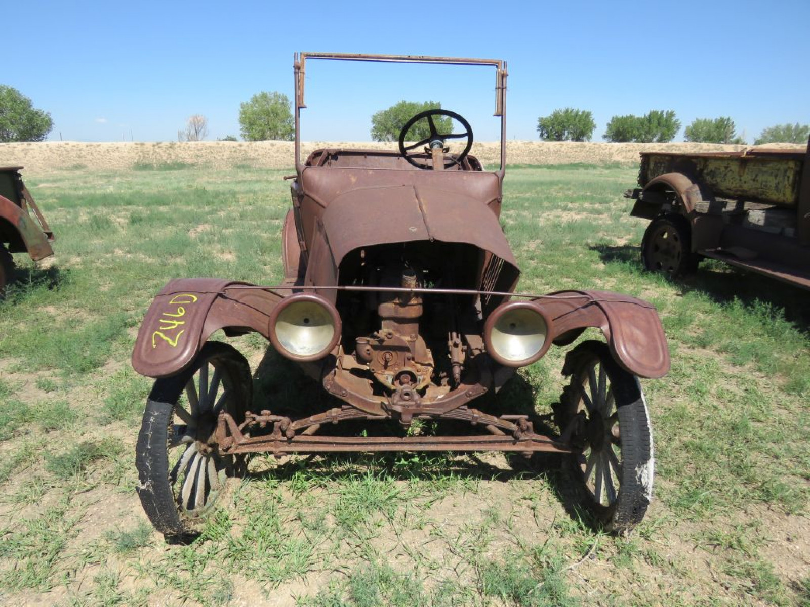 1923 Ford Model T Touring - Image 2