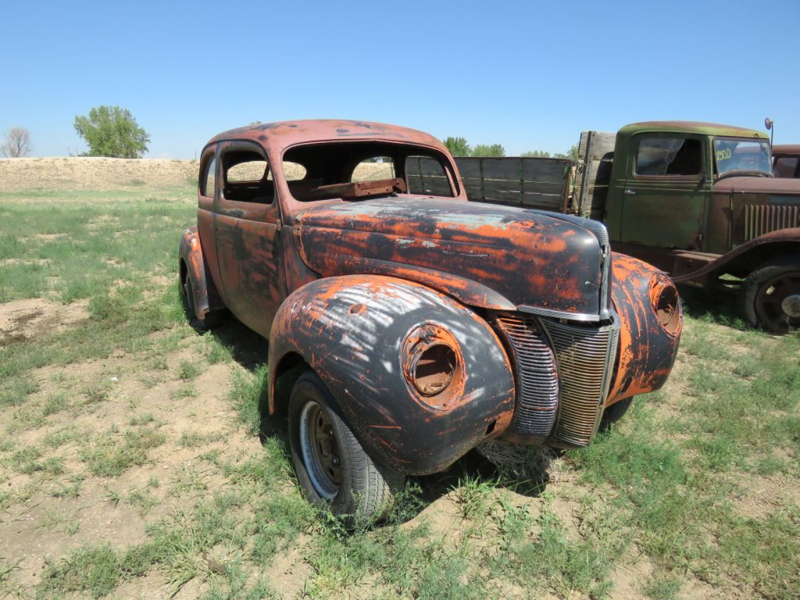 1939 Ford Slant back 2dr Sedan - Image 3