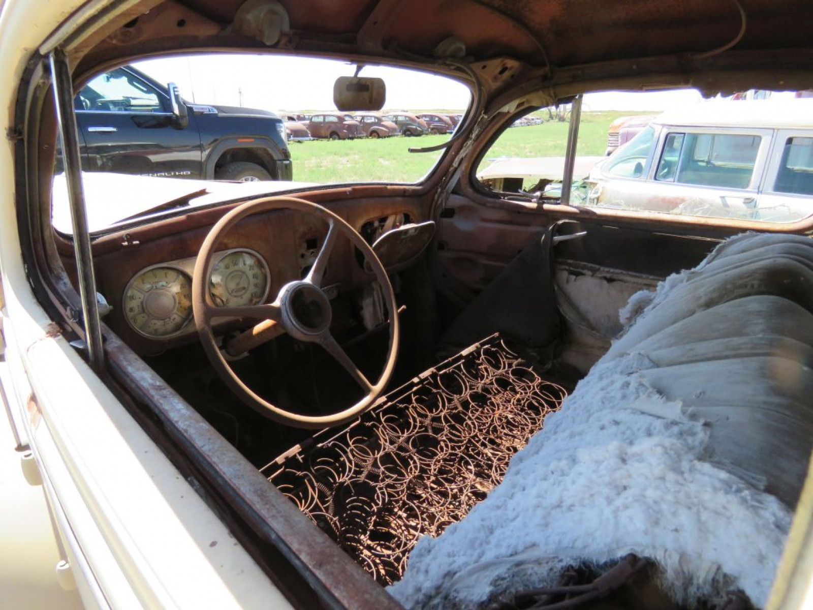 1938 Dodge 2dr Sedan - Image 9