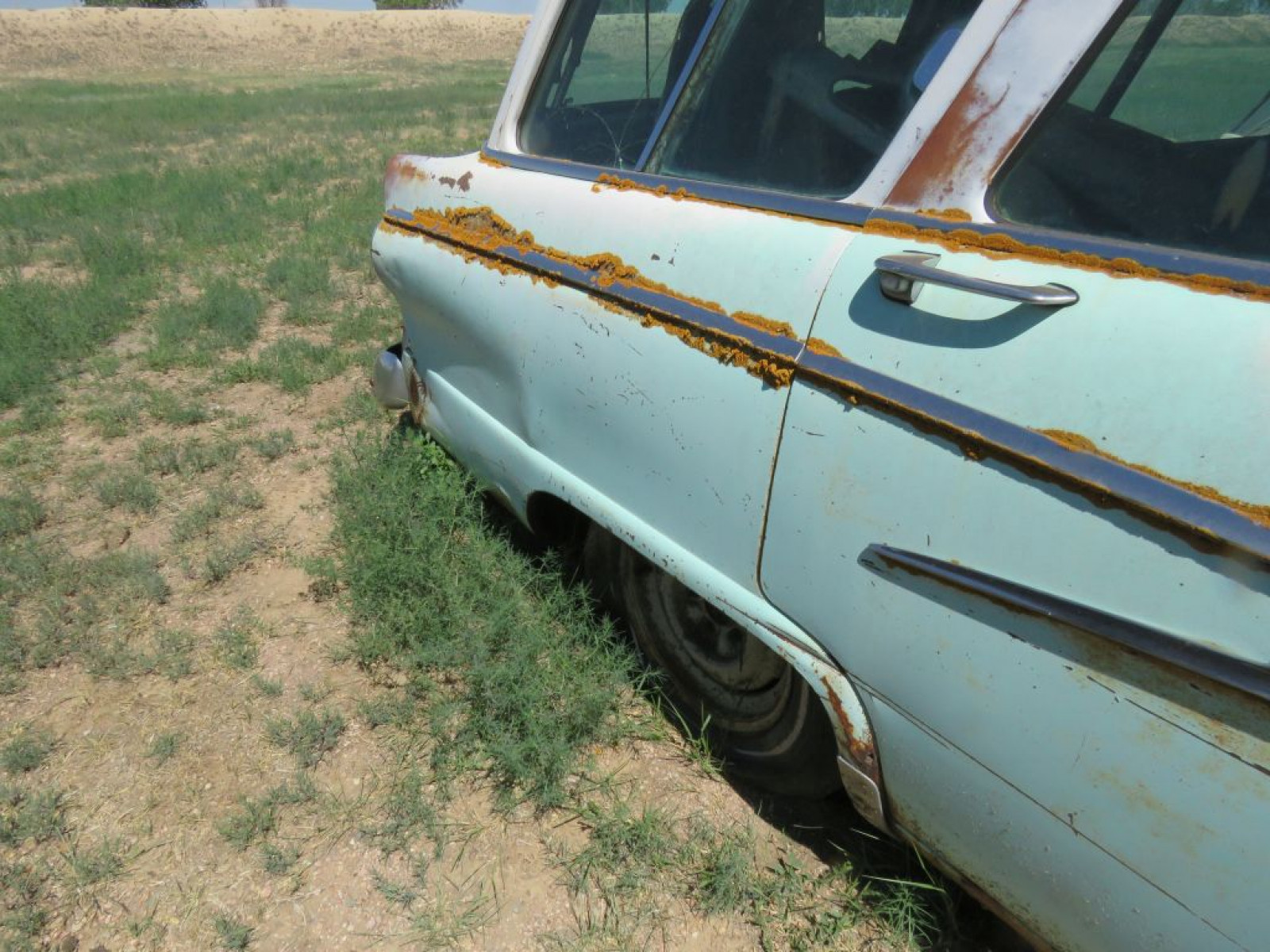 1956 Ford Fairlane 4dr Wagon - Image 5