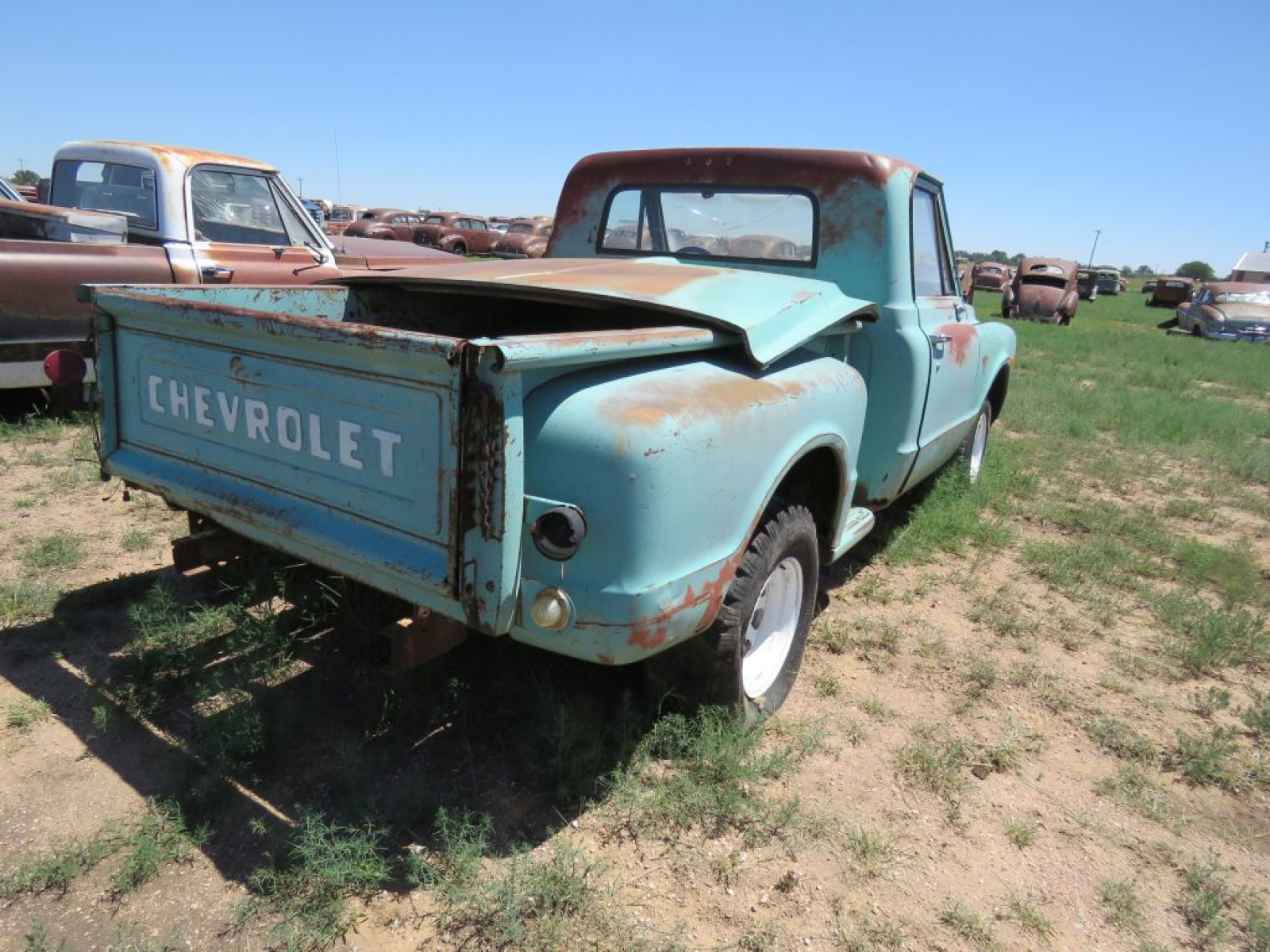 1967 Chevrolet 1/2 ton Stepside Short box Pickup - Image 8
