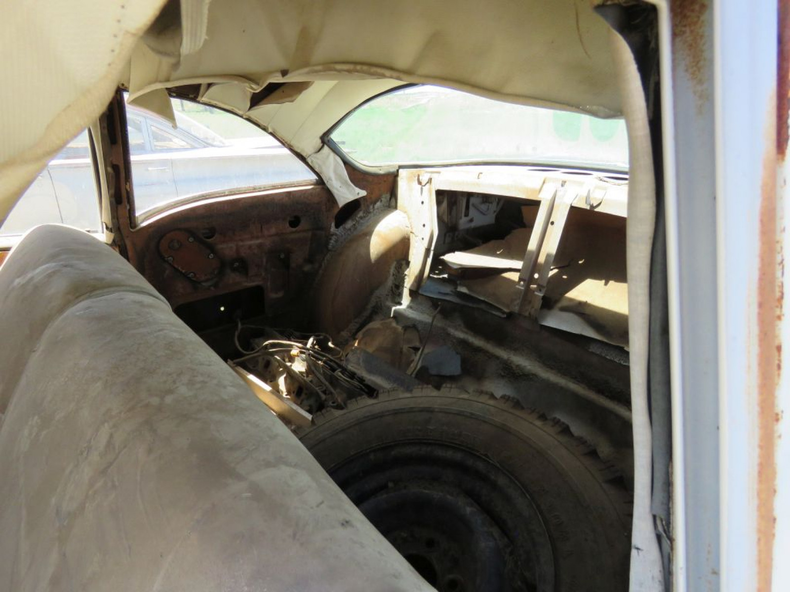 1958 Buick Super 2dr Sedan - Image 4