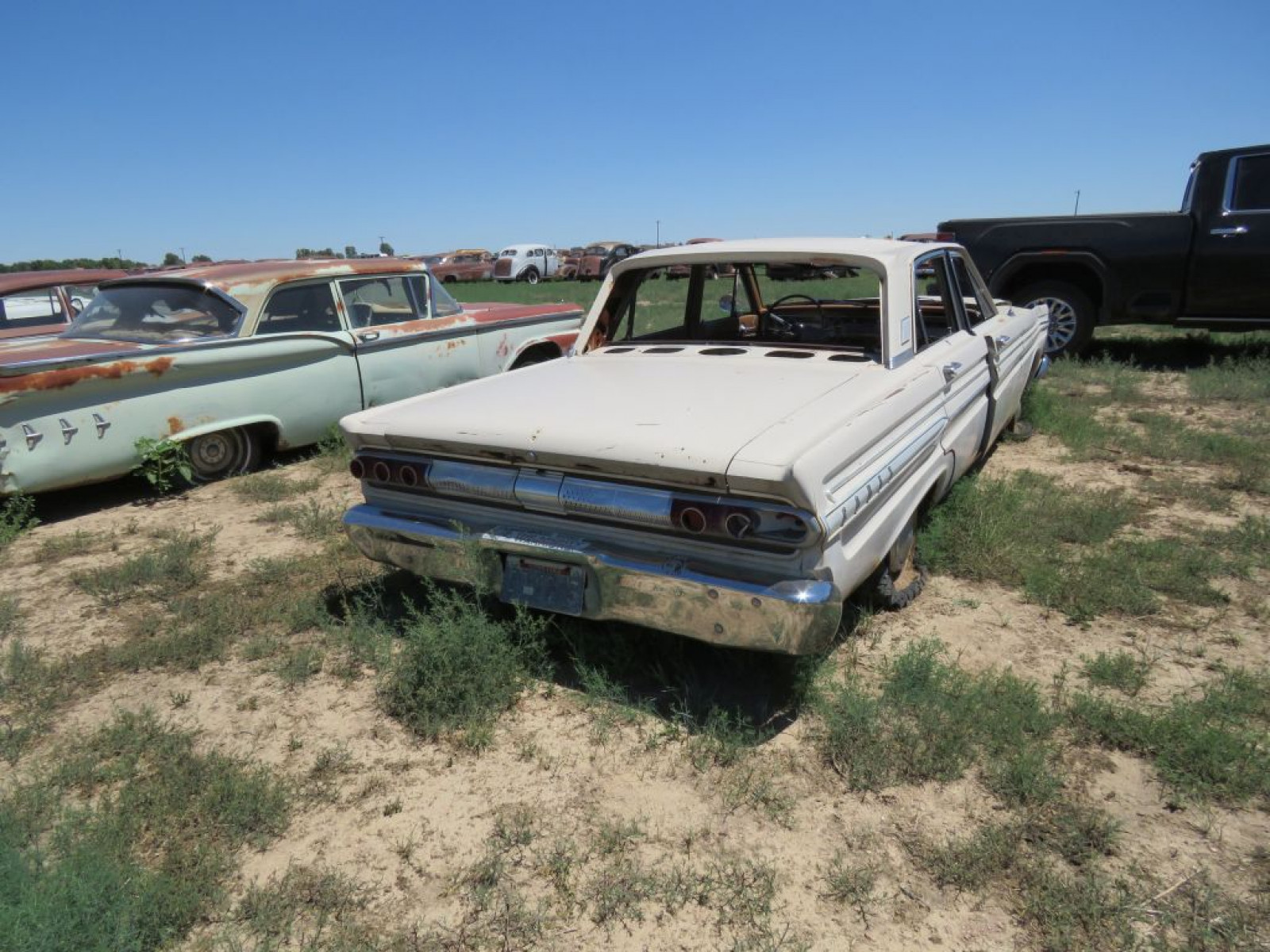 1964 Mercury Comet 202 4dr Sedan - Image 4