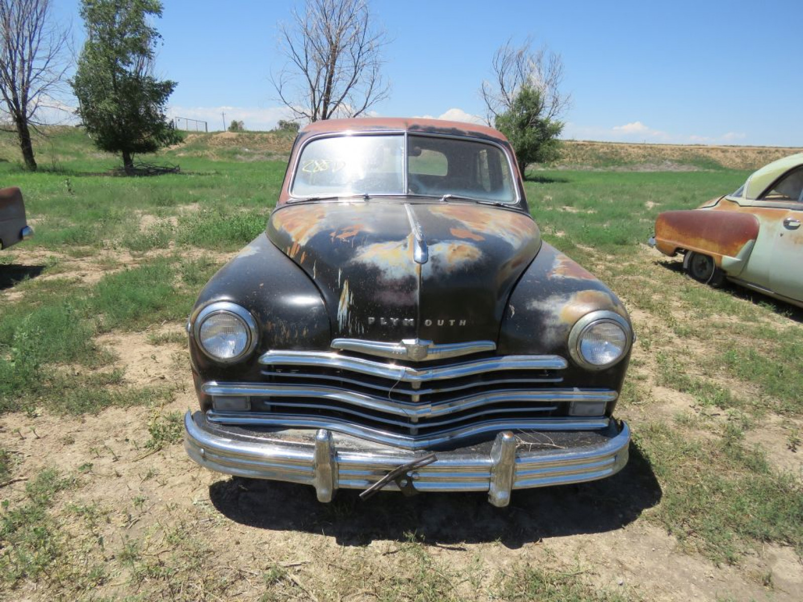 1949 Plymouth Deluxe 4dr Sedan - Image 2