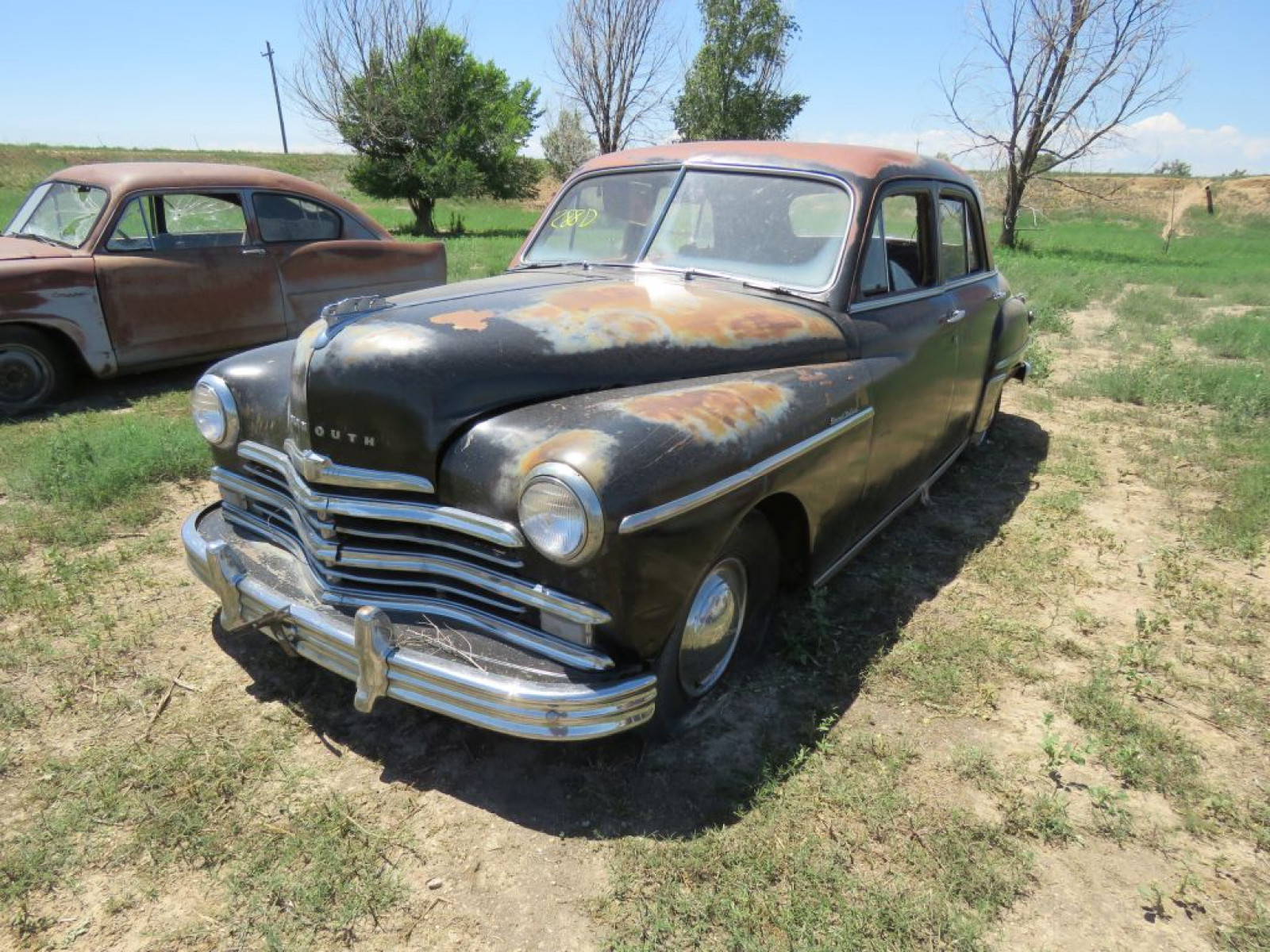 1949 Plymouth Deluxe 4dr Sedan - Image 3