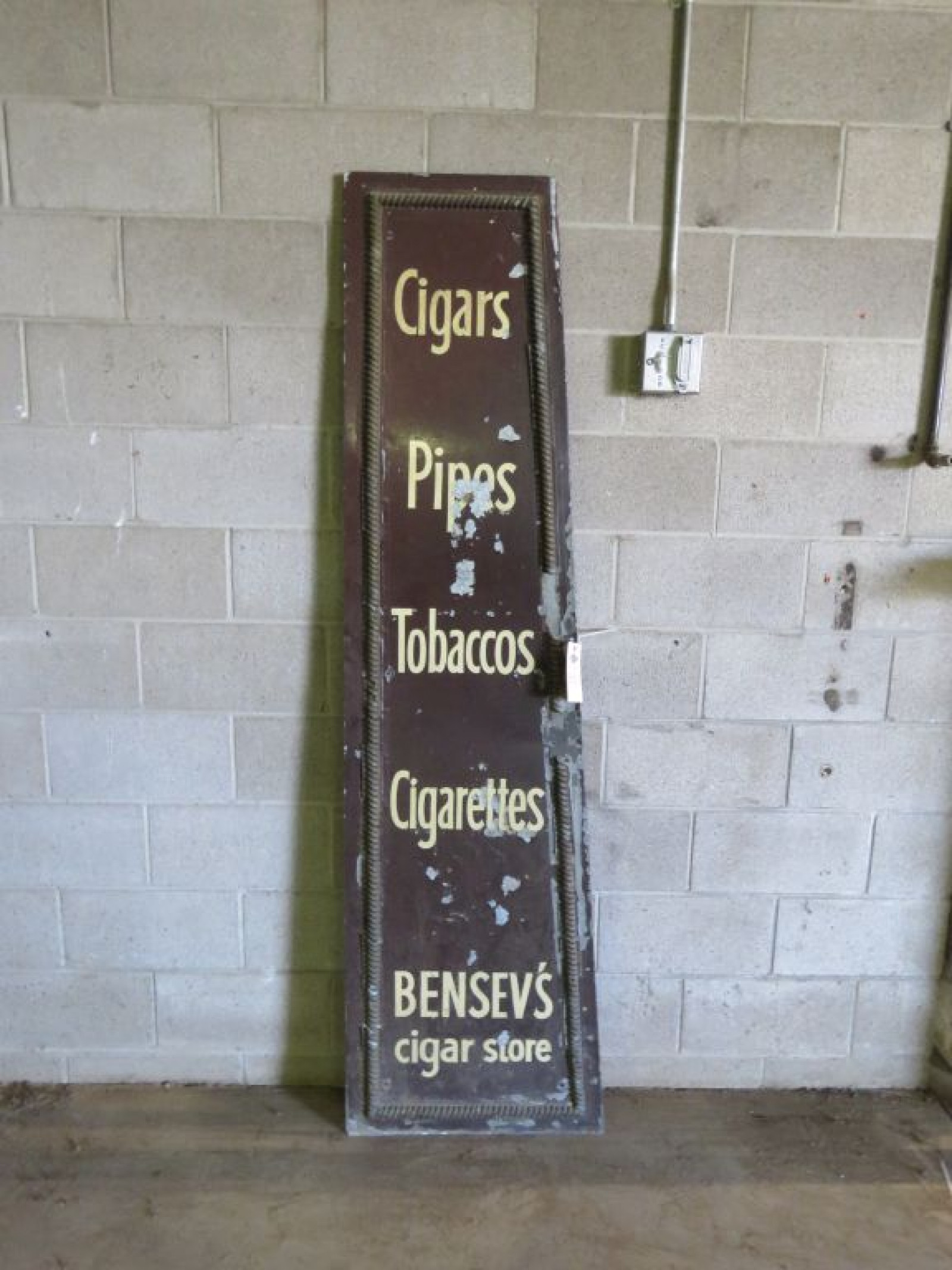 Smokes Sign - Image 1