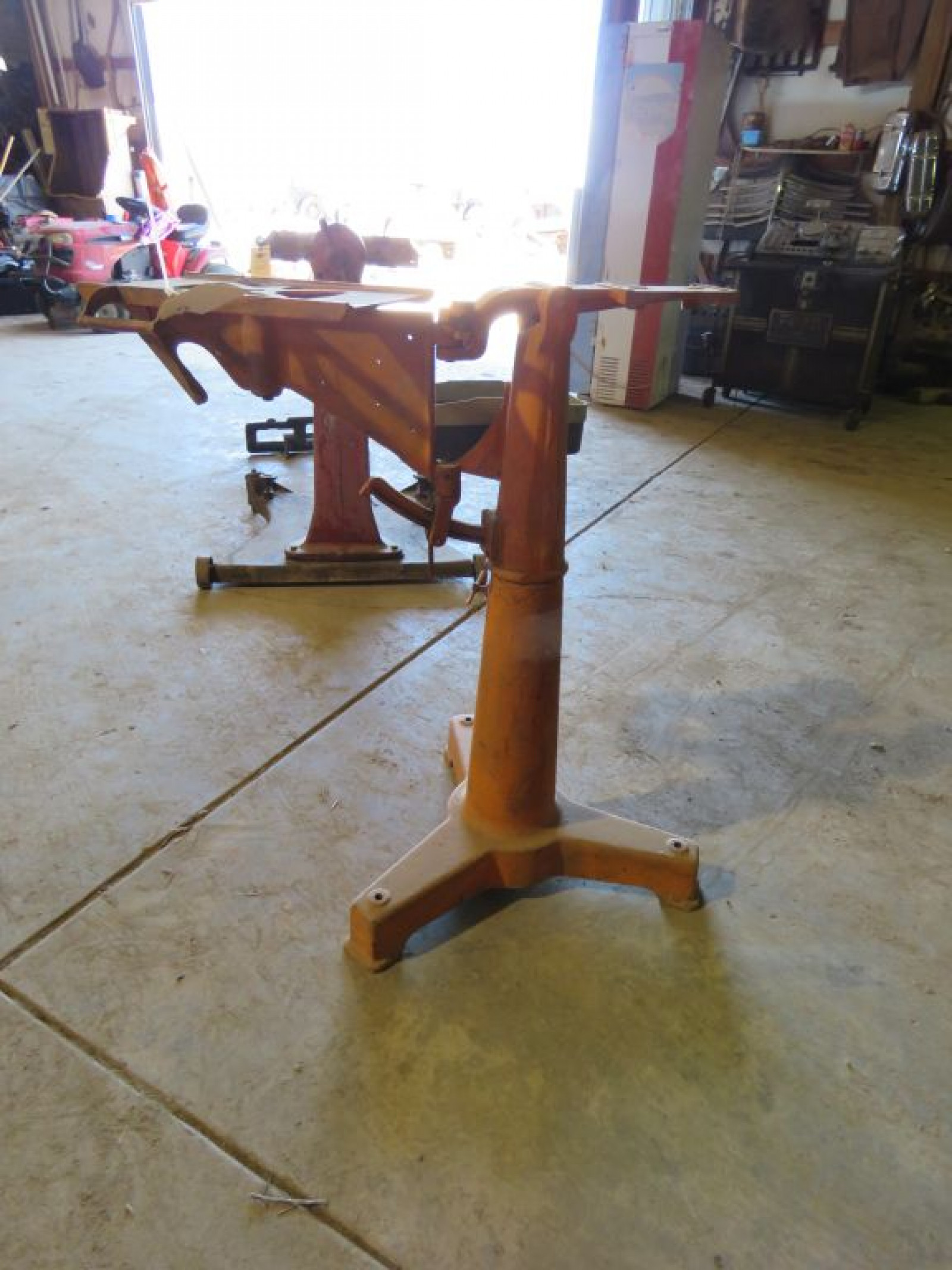 Model A and T Service Stand - Image 2