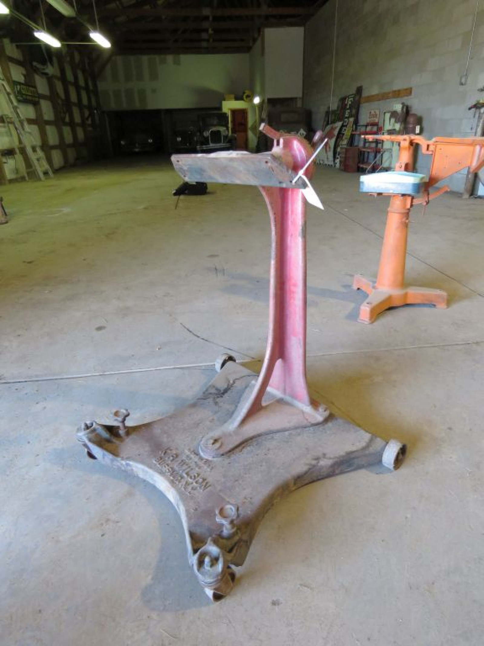 K.R. Wilson Service Stand - Image 1