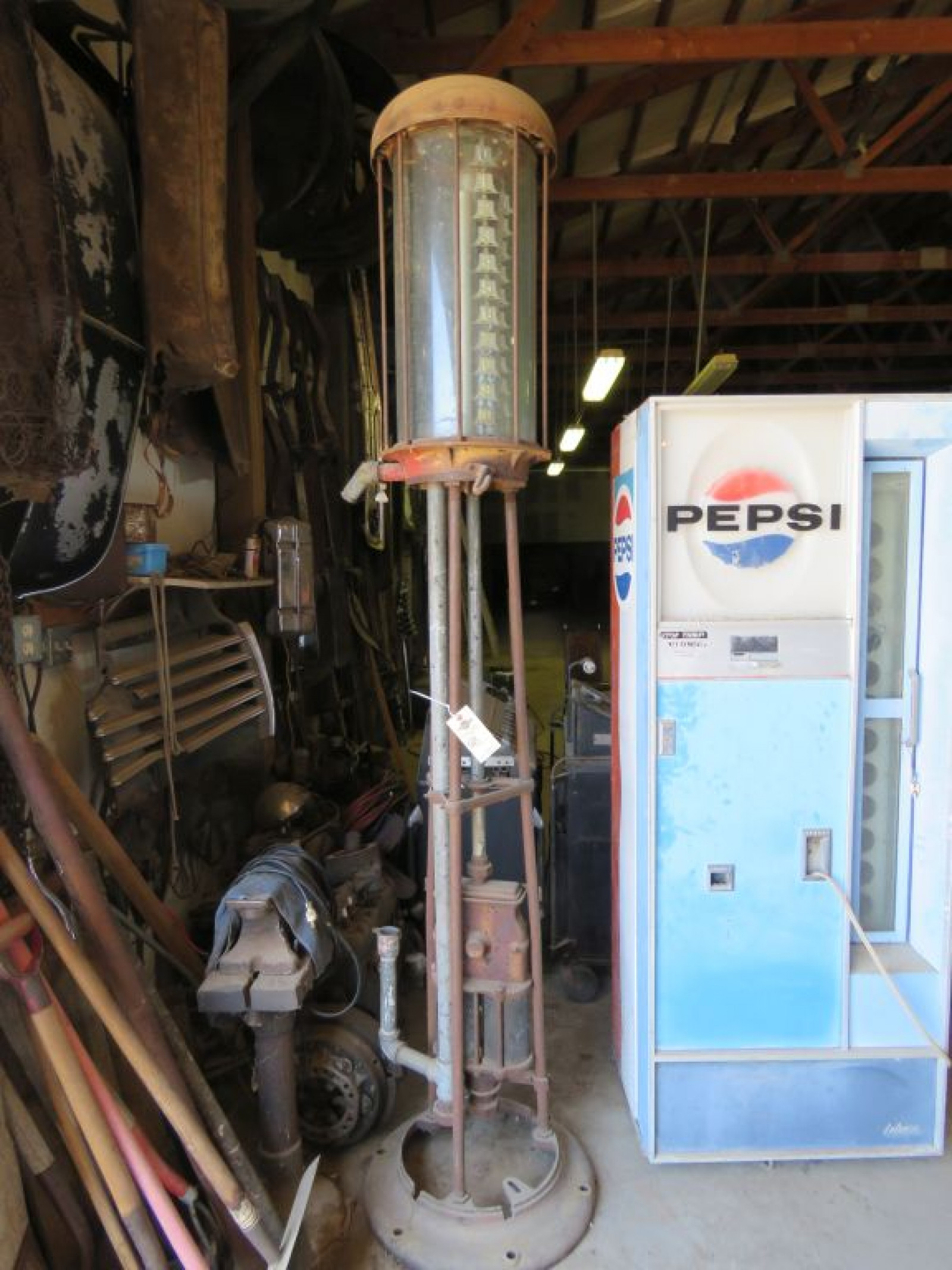 10 Gallon Upright Visible Gas Pump Project - Image 1