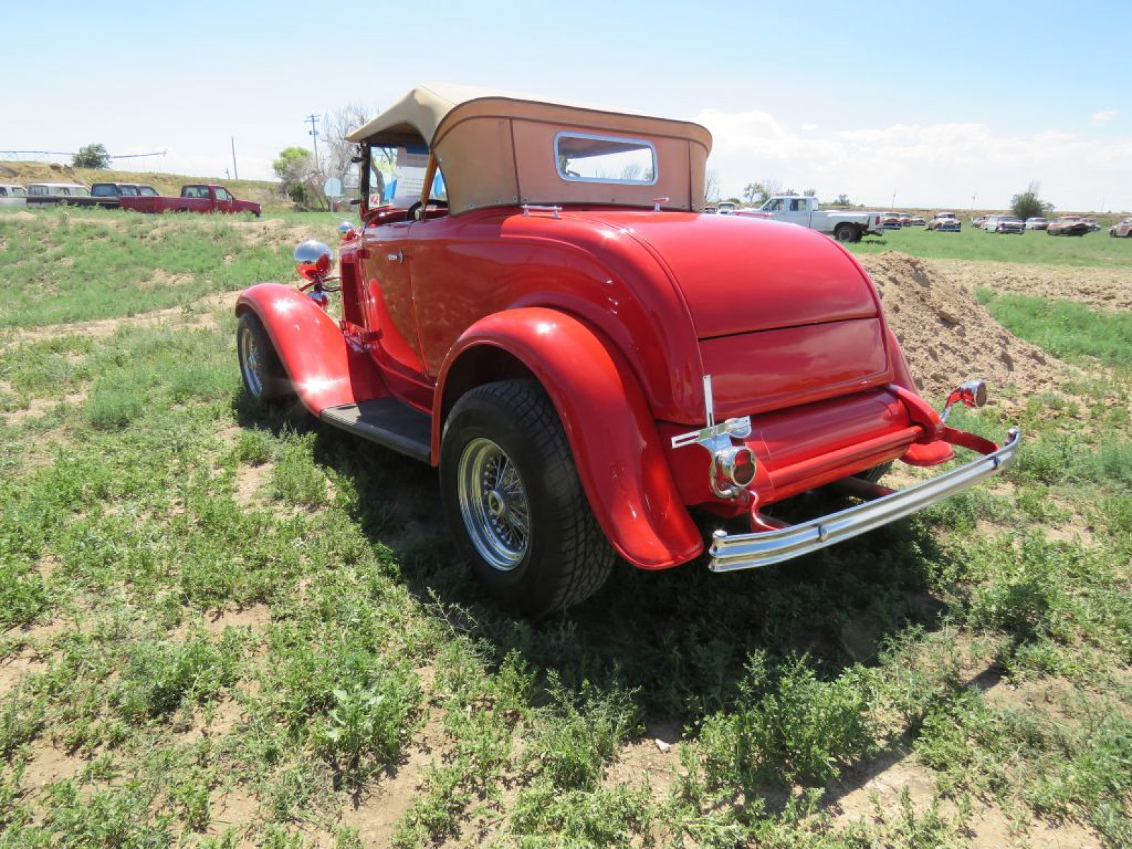 1932 Ford Roadster Custom - Image 11