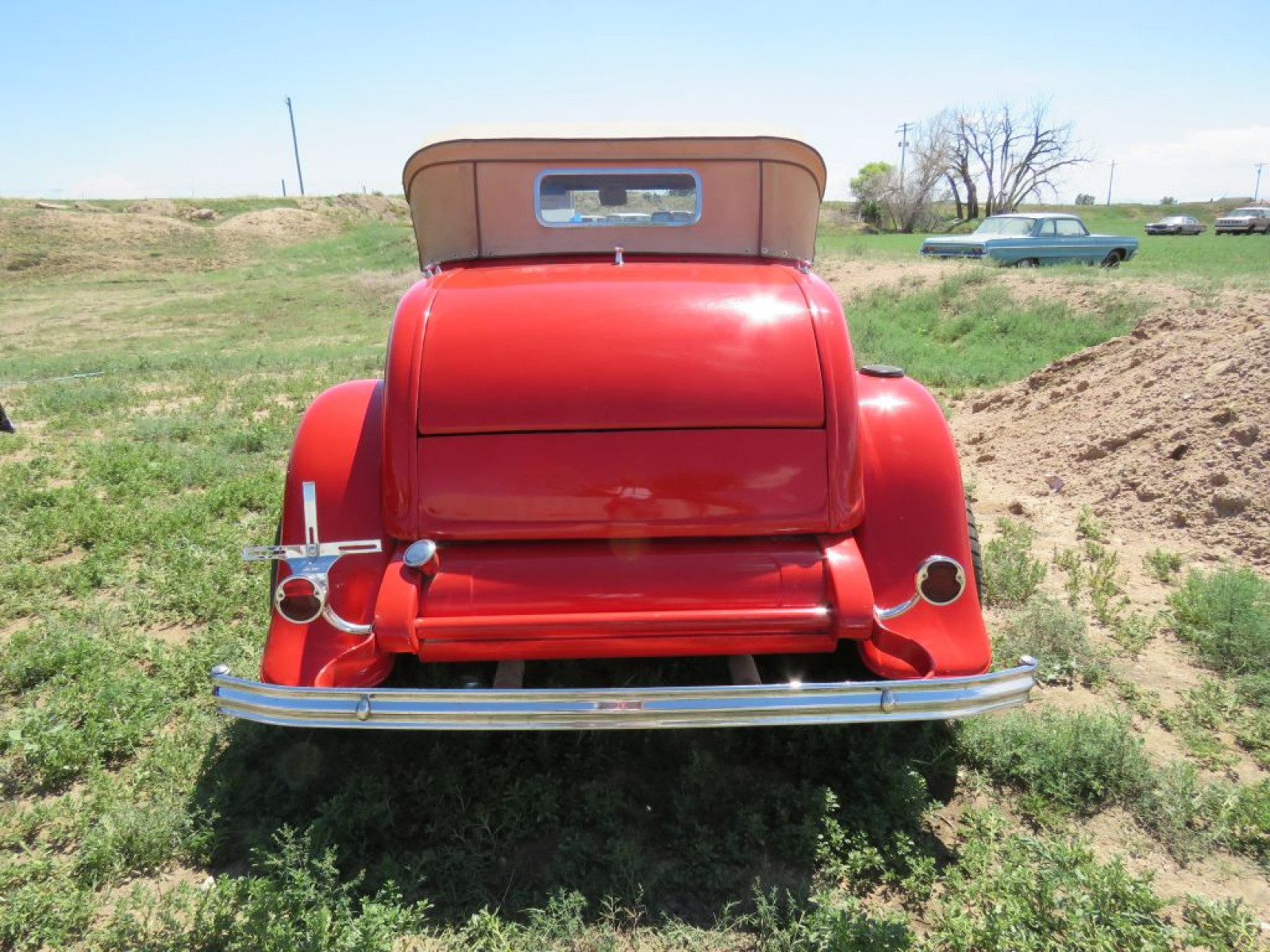 1932 Ford Roadster Custom - Image 12
