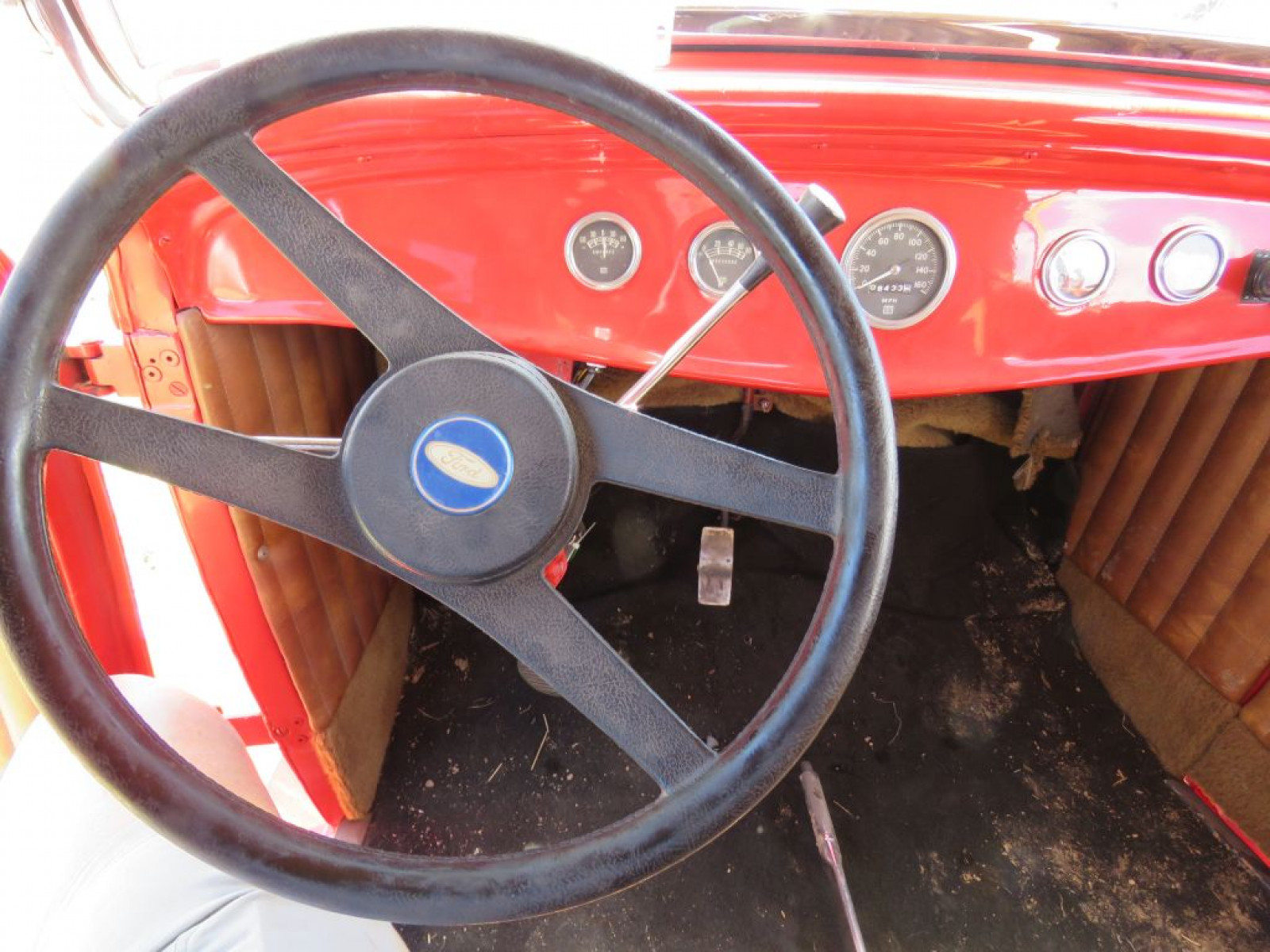 1932 Ford Roadster Custom - Image 19