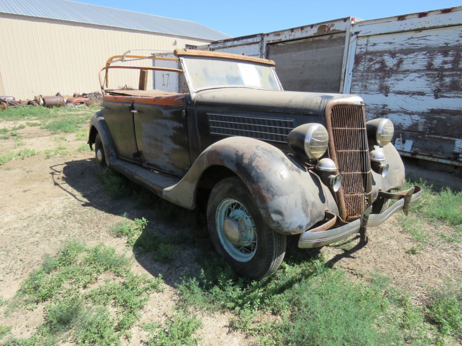 1935 Ford 4dr Phaeton - Image 3