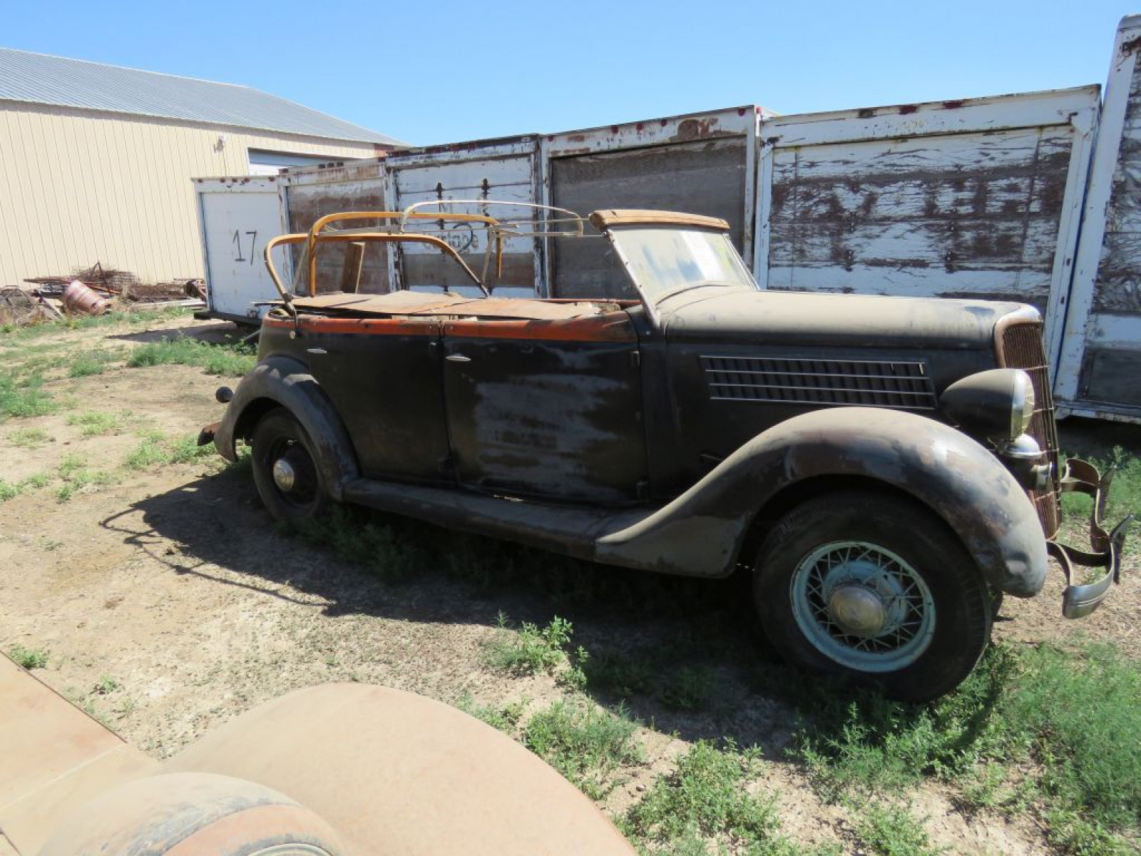 1935 Ford 4dr Phaeton - Image 4