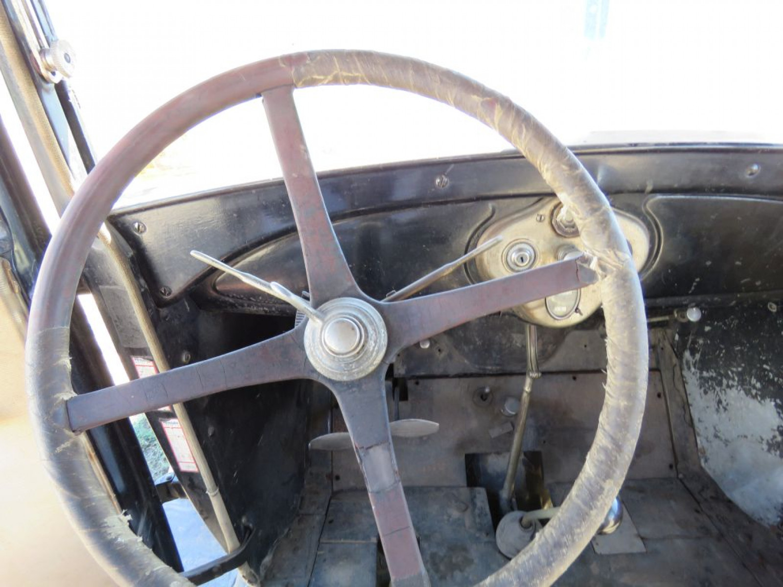1928 Ford Model A Tudor Sedan - Image 15