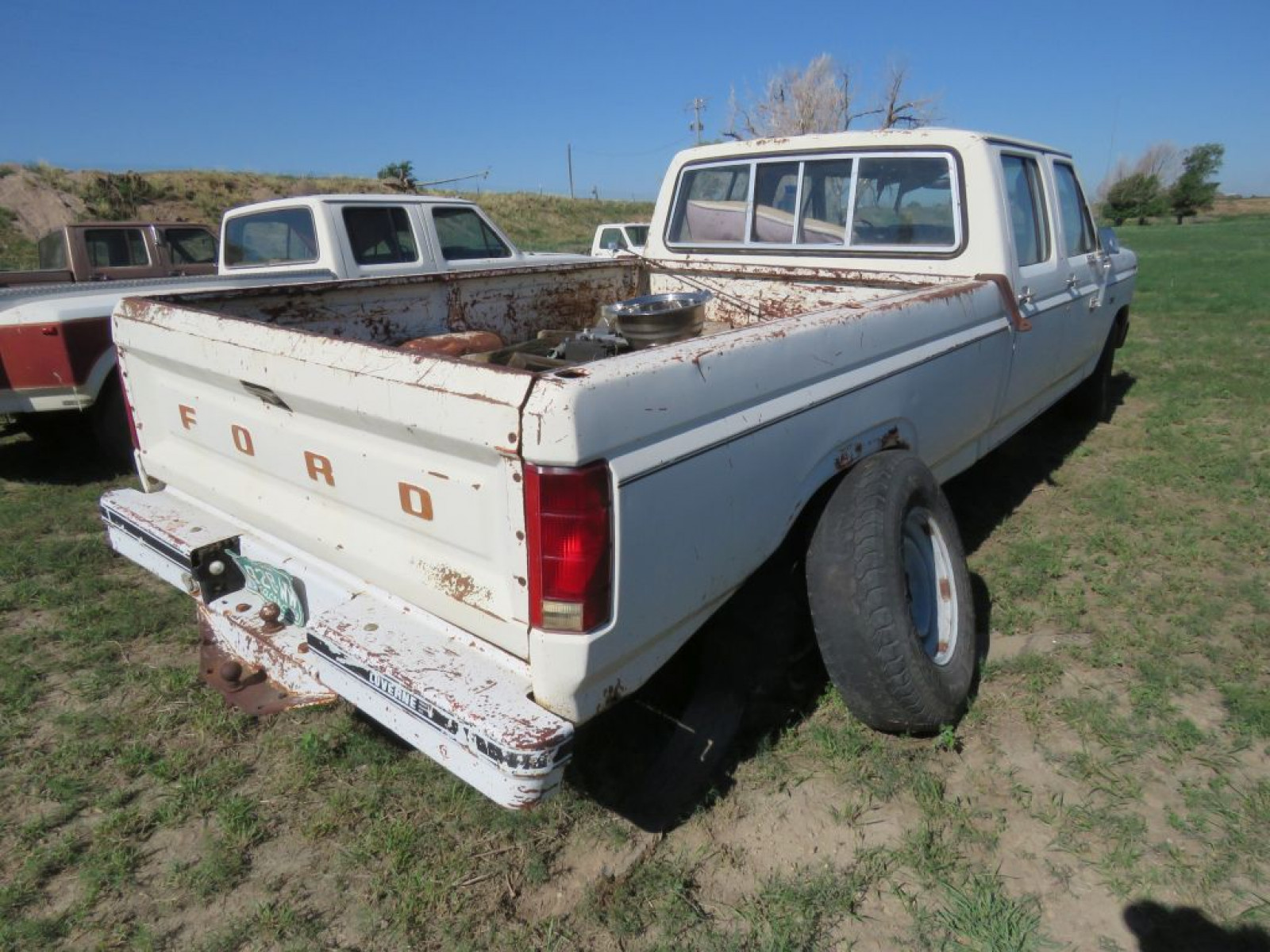 1983 Ford F350 Crew Cab Pickup - Image 5