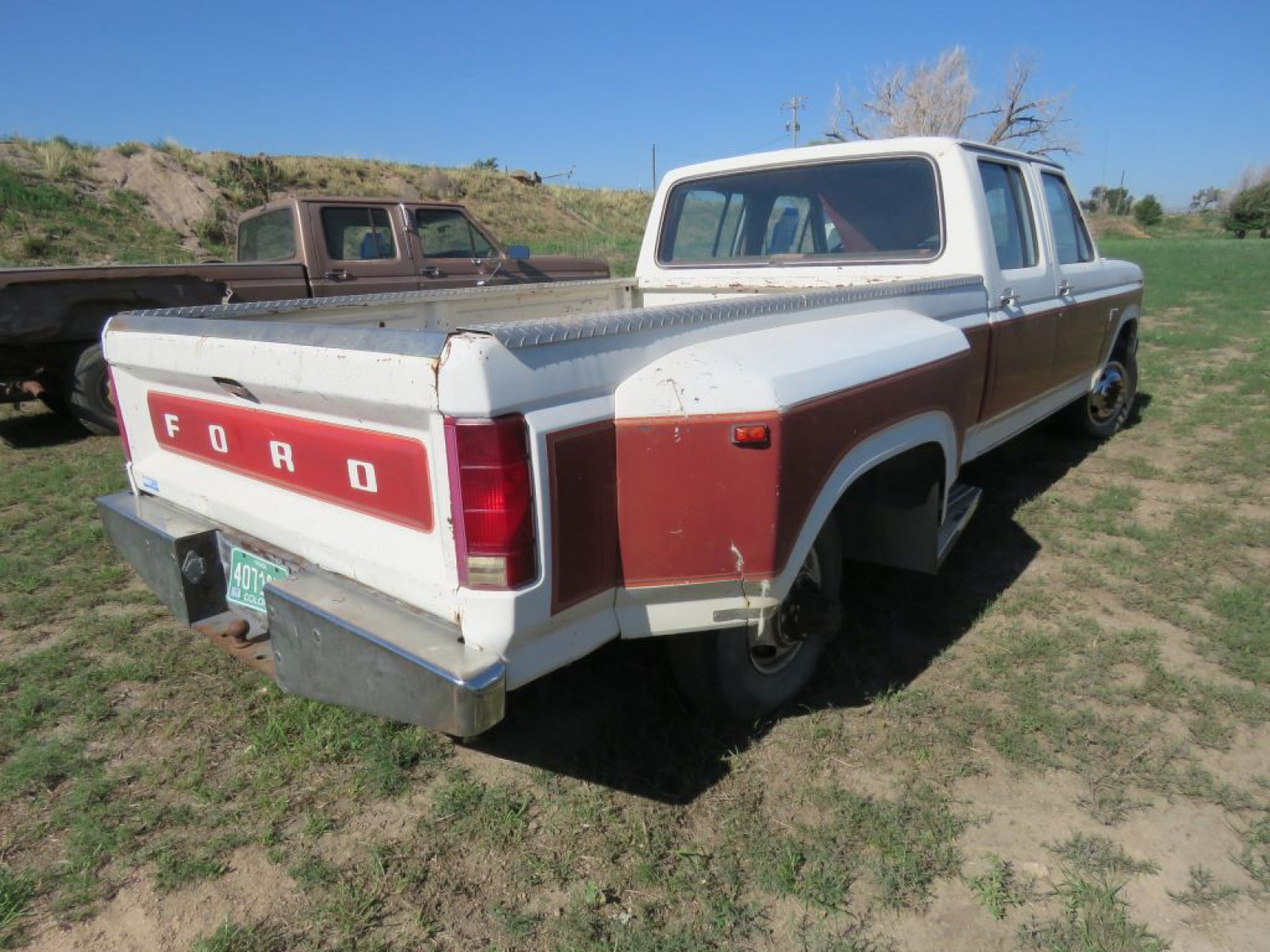 1985 Ford F350 Dually Crew Cab Pickup - Image 6