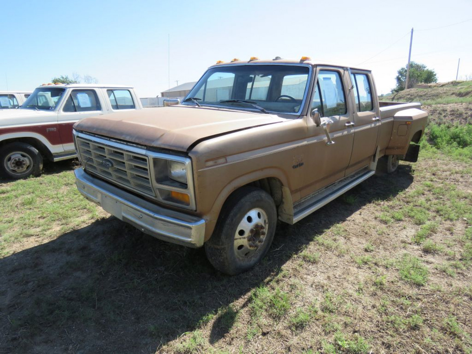 1986 Ford F350 Dually Pickup - Image 3