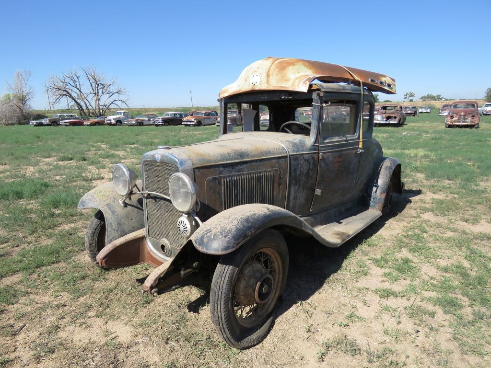1931 Chevrolet Coupe - Image 3