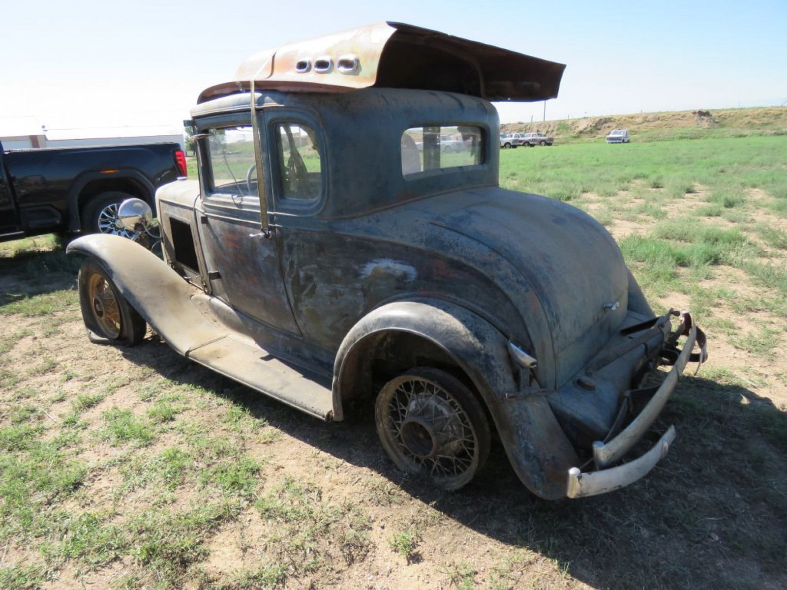 1931 Chevrolet Coupe - Image 4