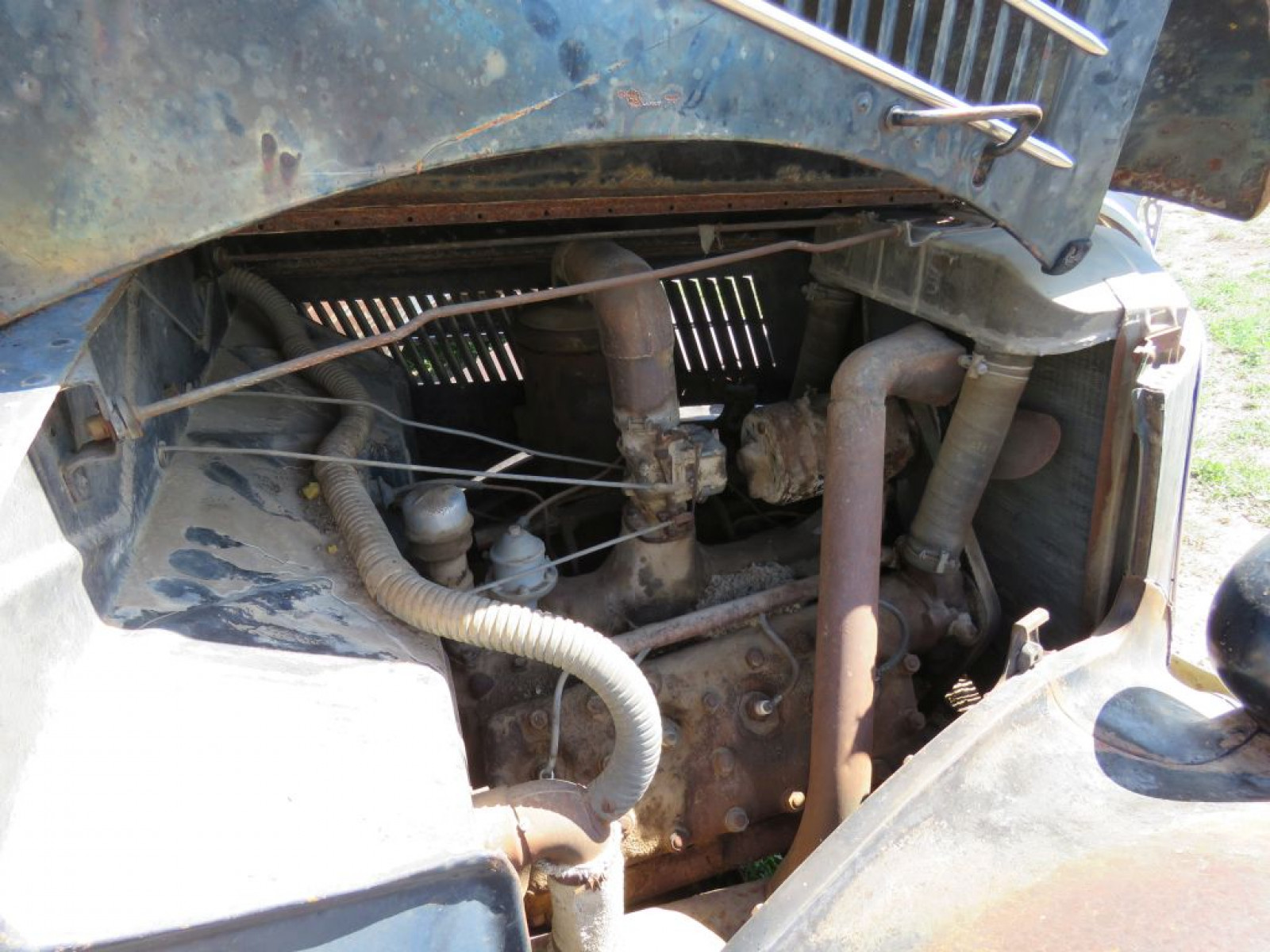 1936 Ford Tudor Humpback Sedan - Image 10