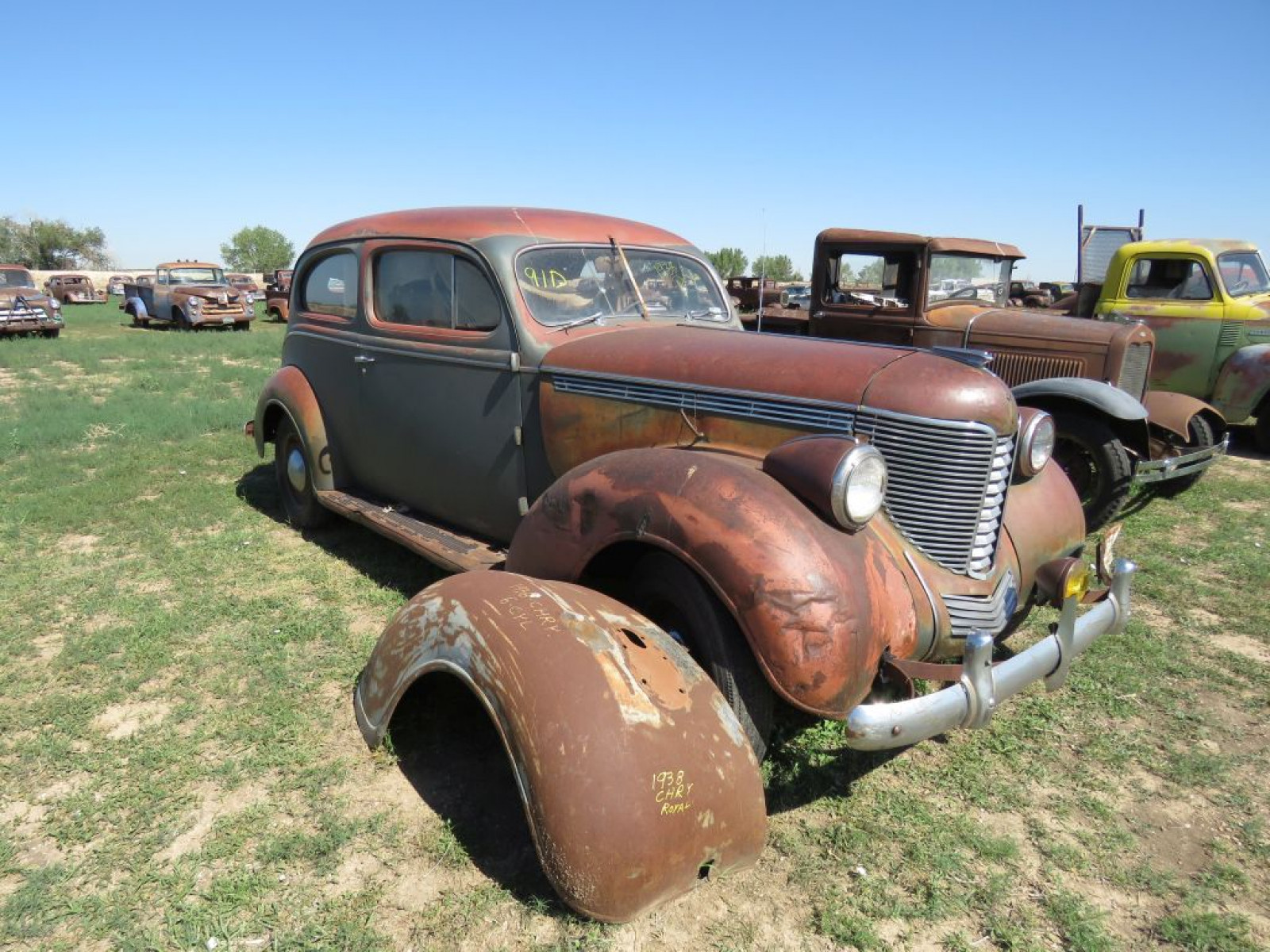 1938 Desoto 2dr Sedan - Image 1