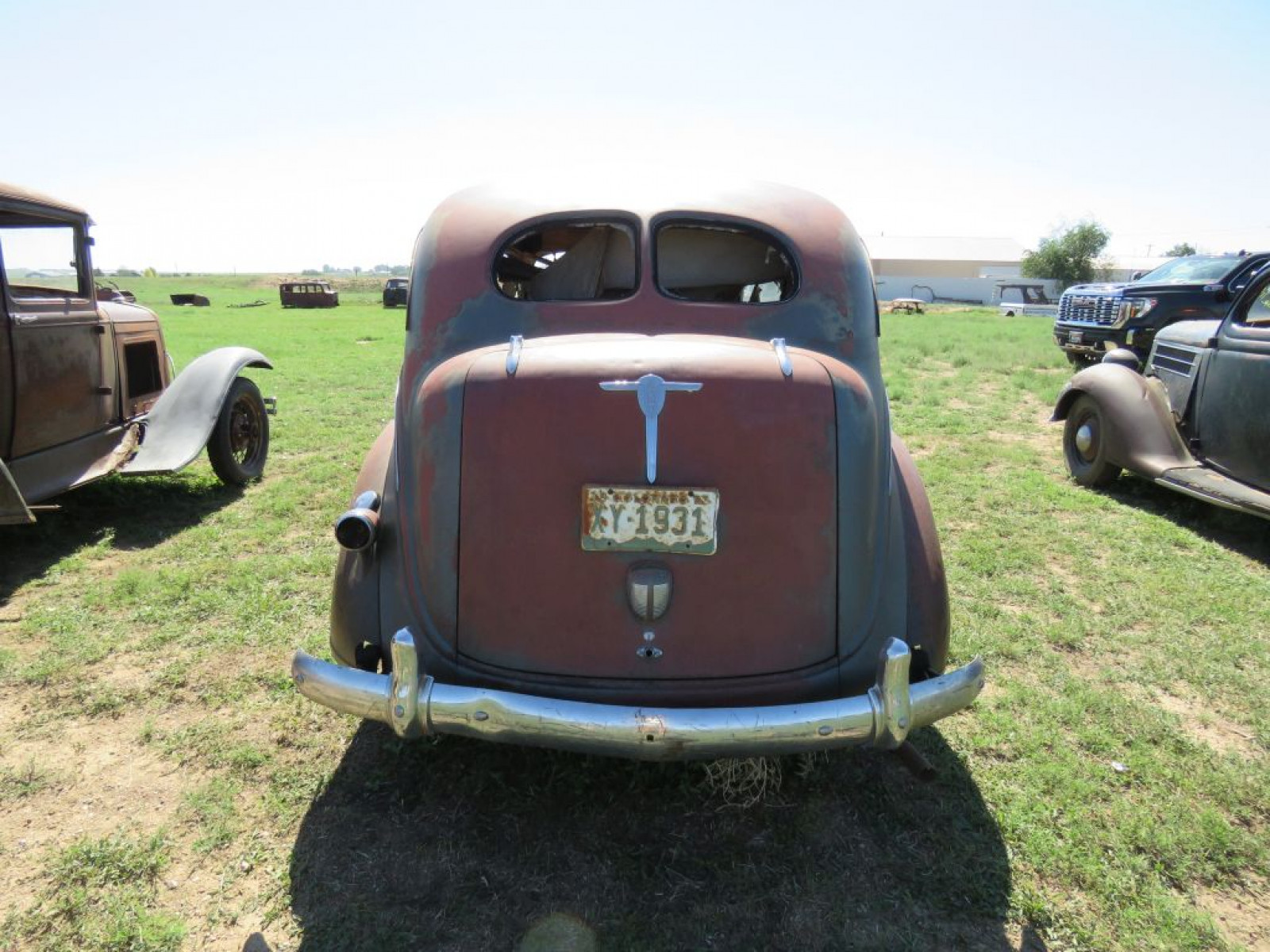1938 Desoto 2dr Sedan - Image 7
