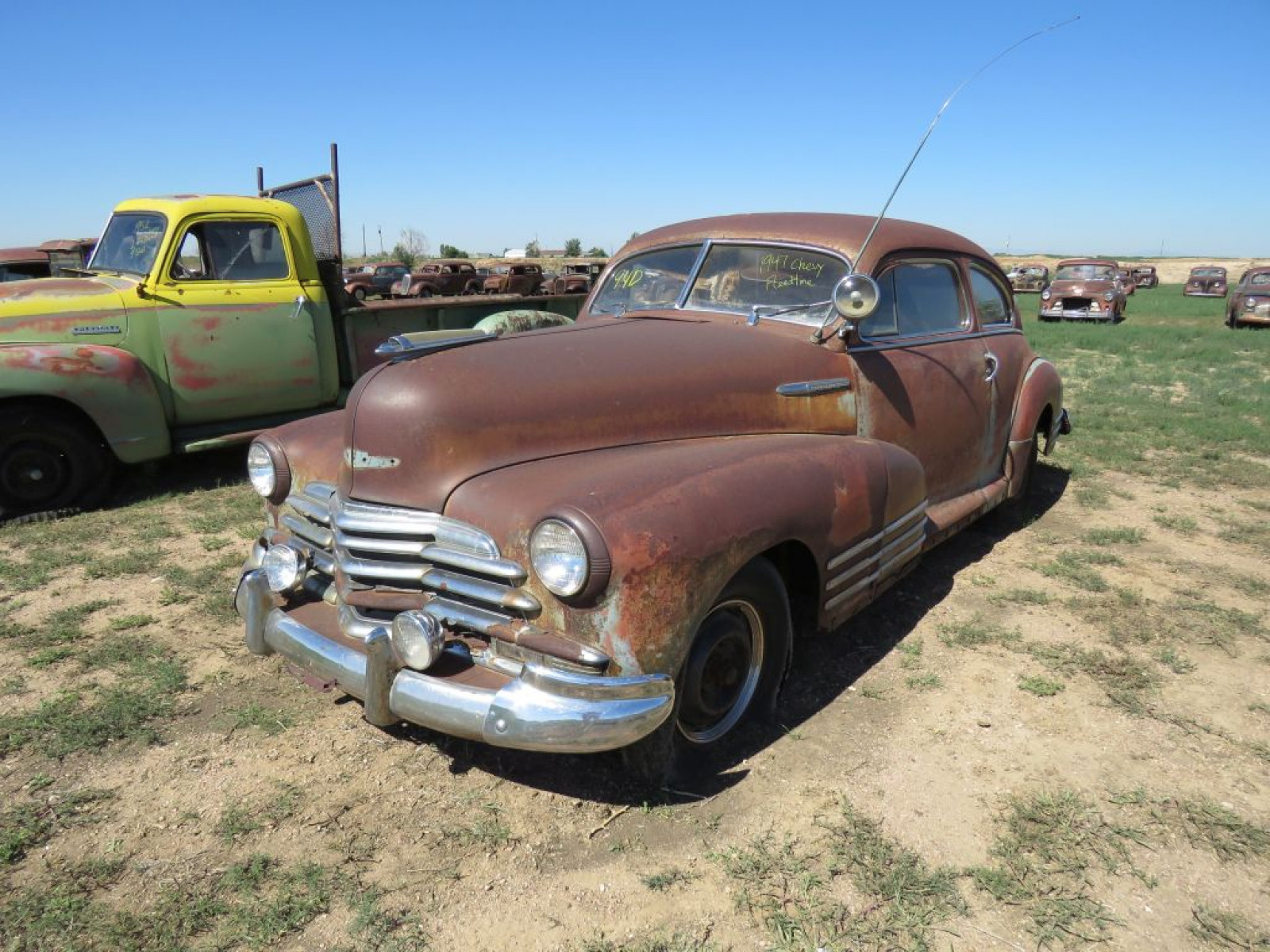 1947 Chevrolet Fleetline 2dr Sedan - Image 3