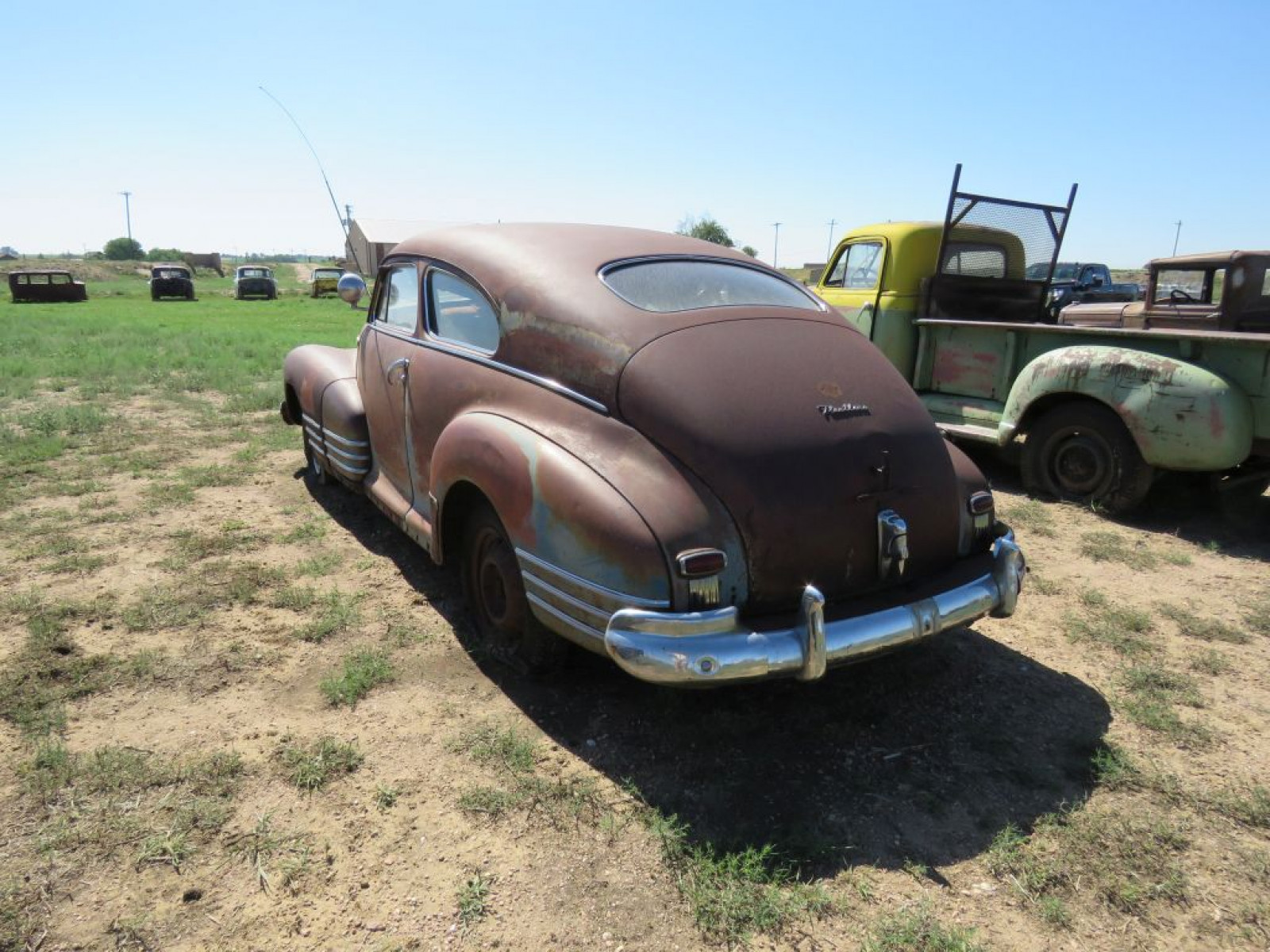 1947 Chevrolet Fleetline 2dr Sedan - Image 4